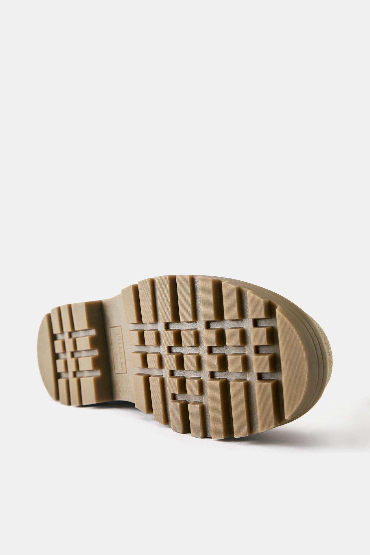 Leather lace-up boots — Ecru