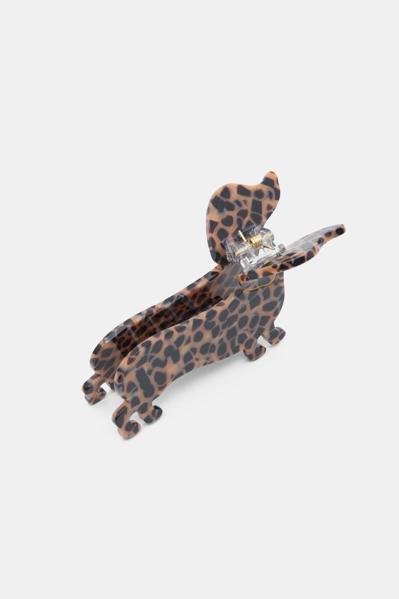 Dog hair clip — Brown
