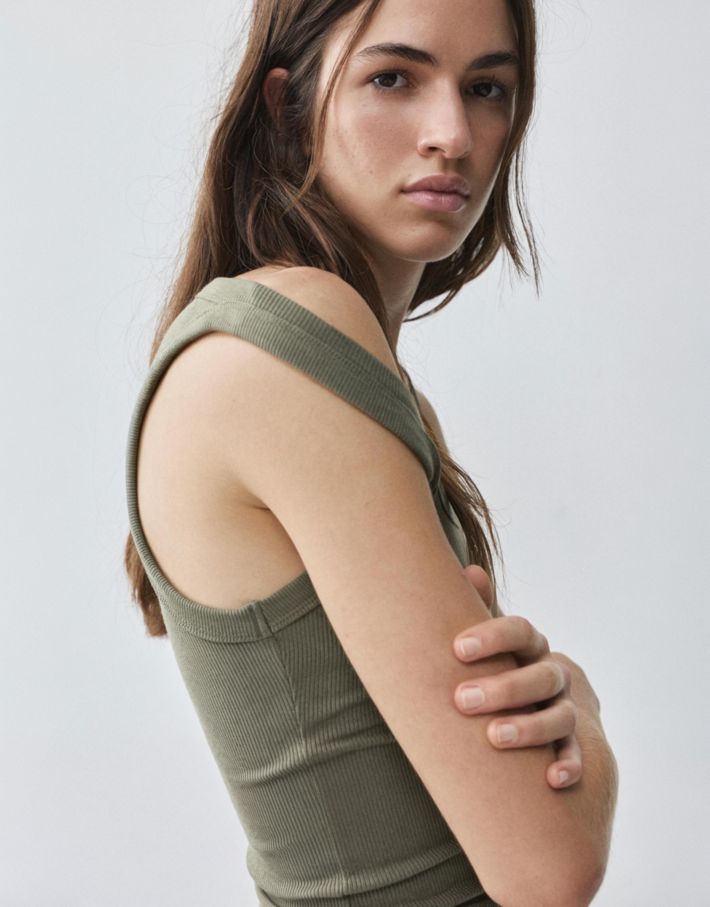 Basic tank top — Khaki