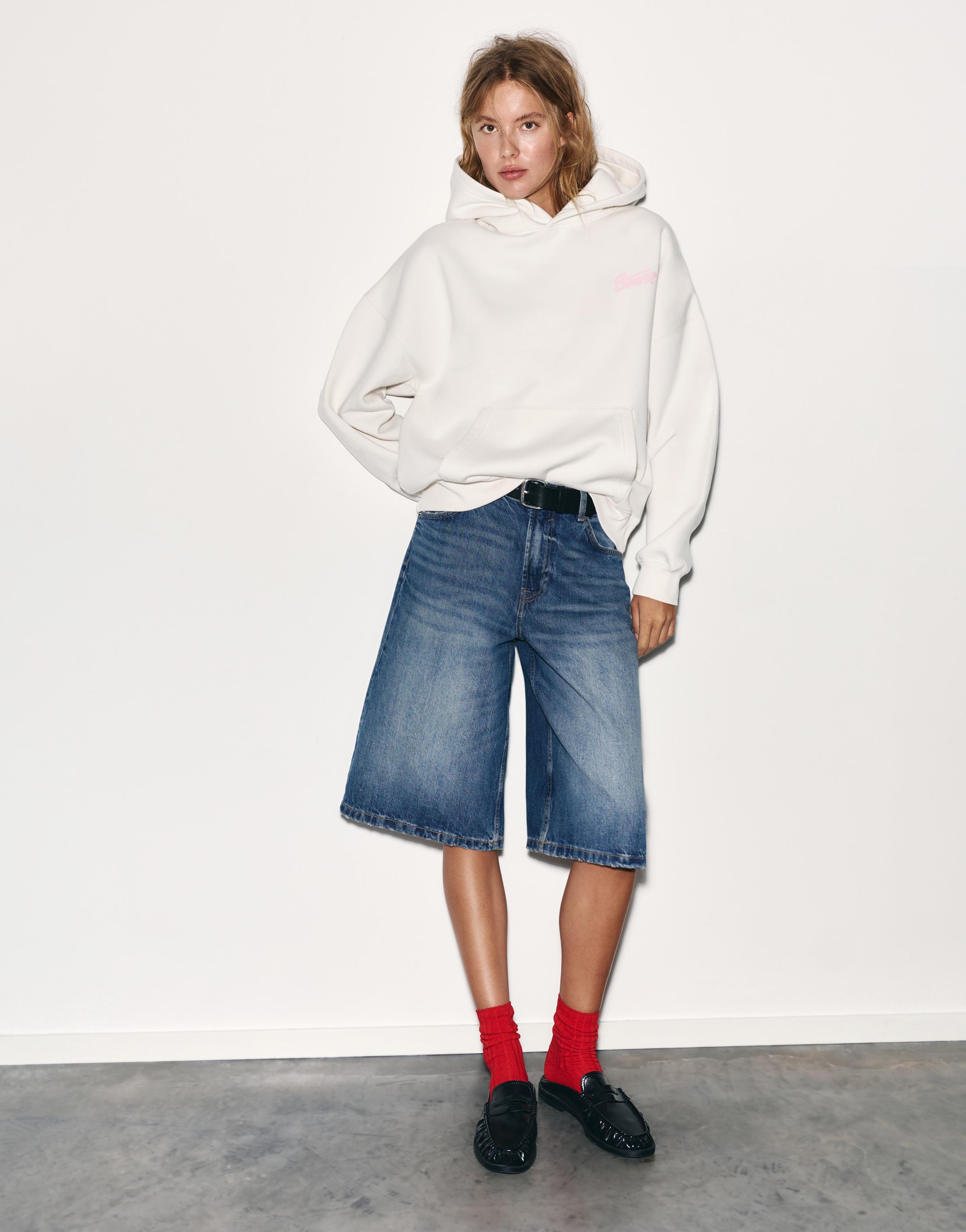 Pull&Bear Grafik baskılı oversize kapüşonlu sweatshirt görsel 8
