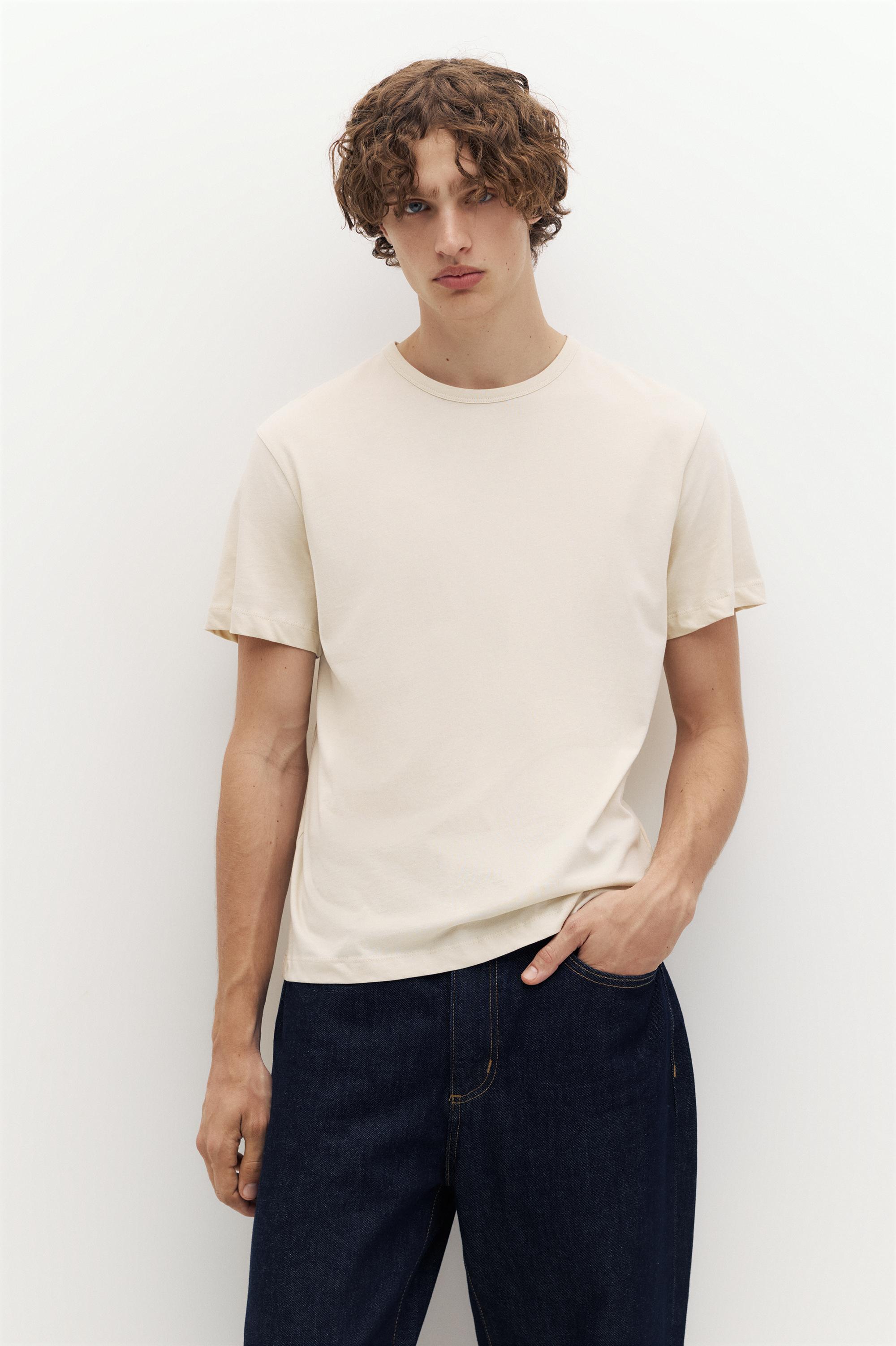 Slim fit basic T-shirt — Butter