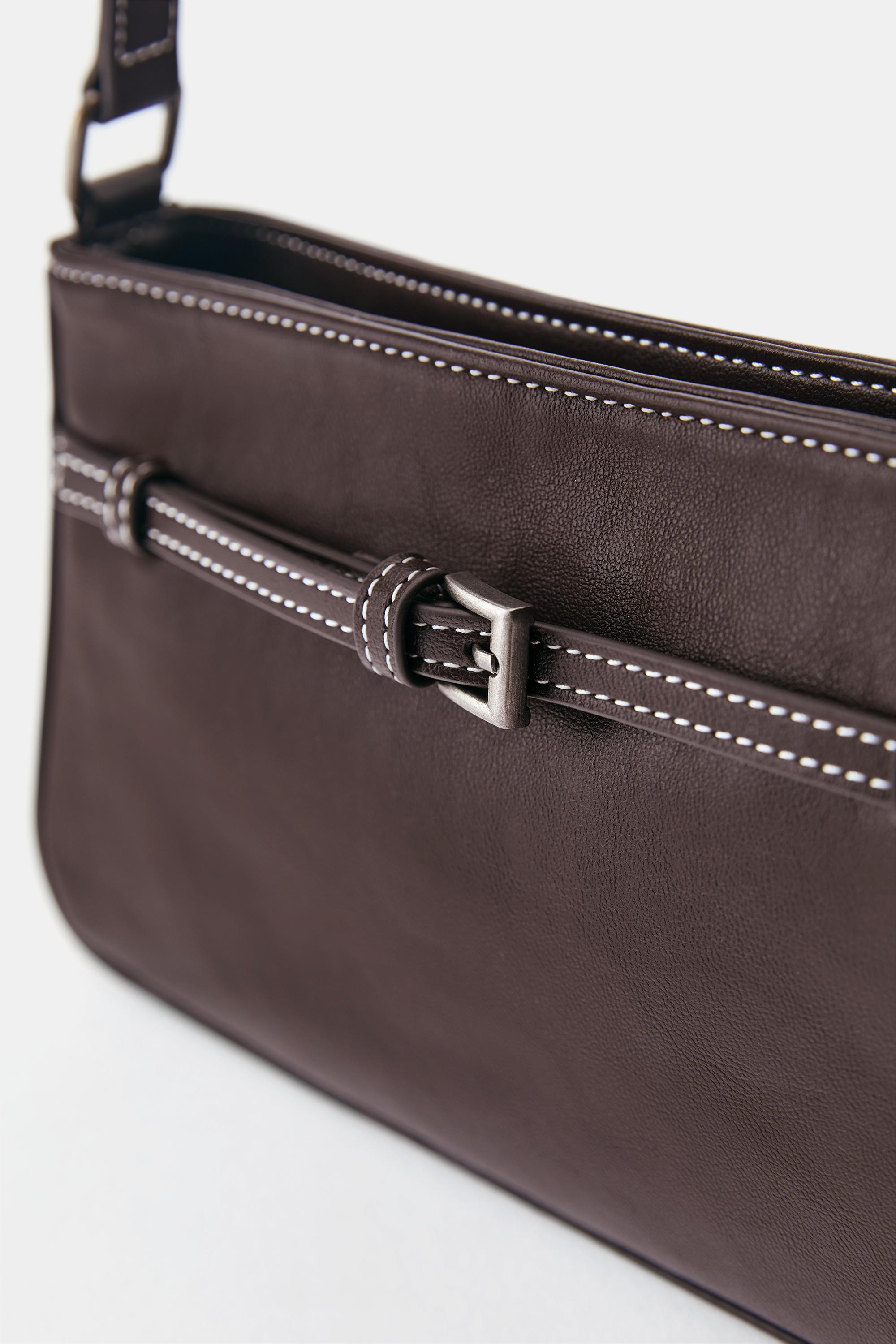 Buckle shoulder bag — Brown