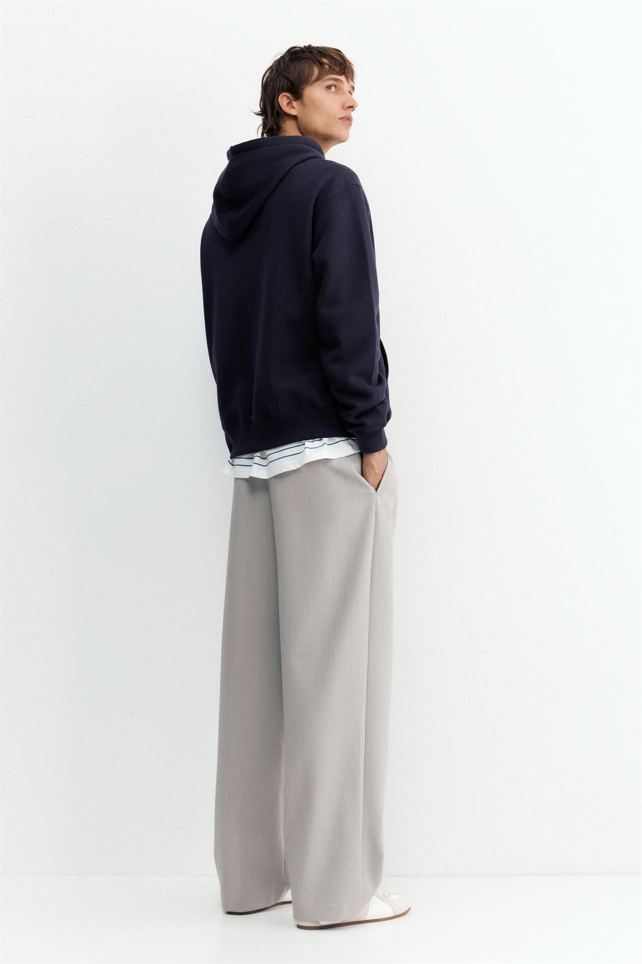Basic hoodie — Navy