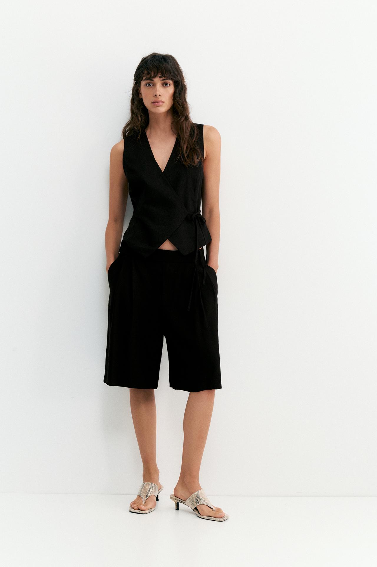 Rustic linen-blend waistcoat — Black