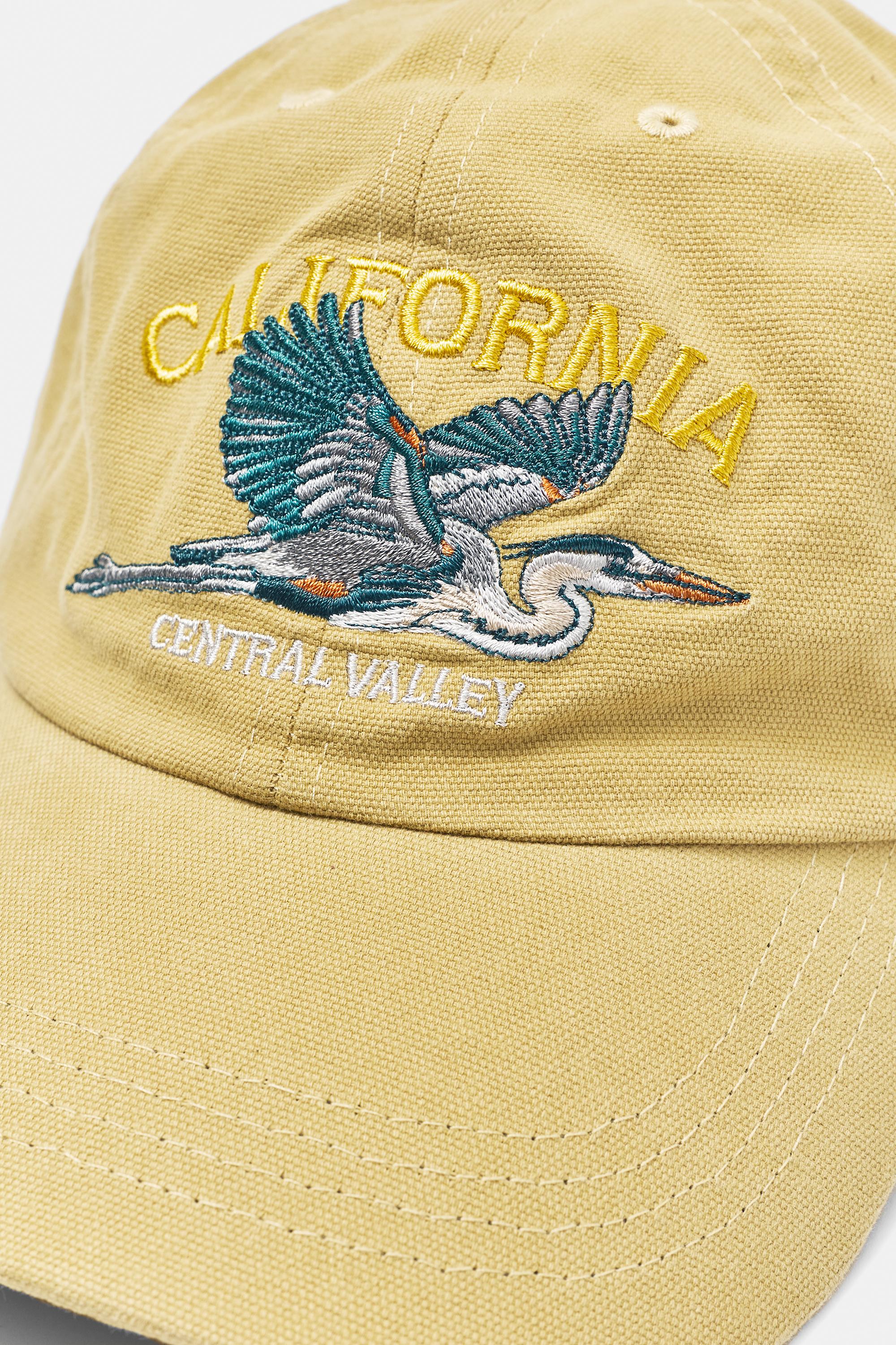 California embroidered cap — Mustard