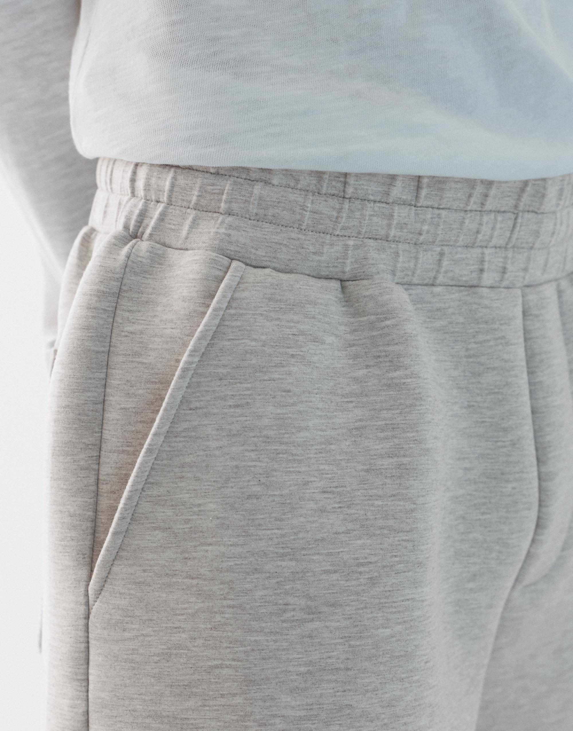 Neopren görünümlü jogger şort - Görsel 21