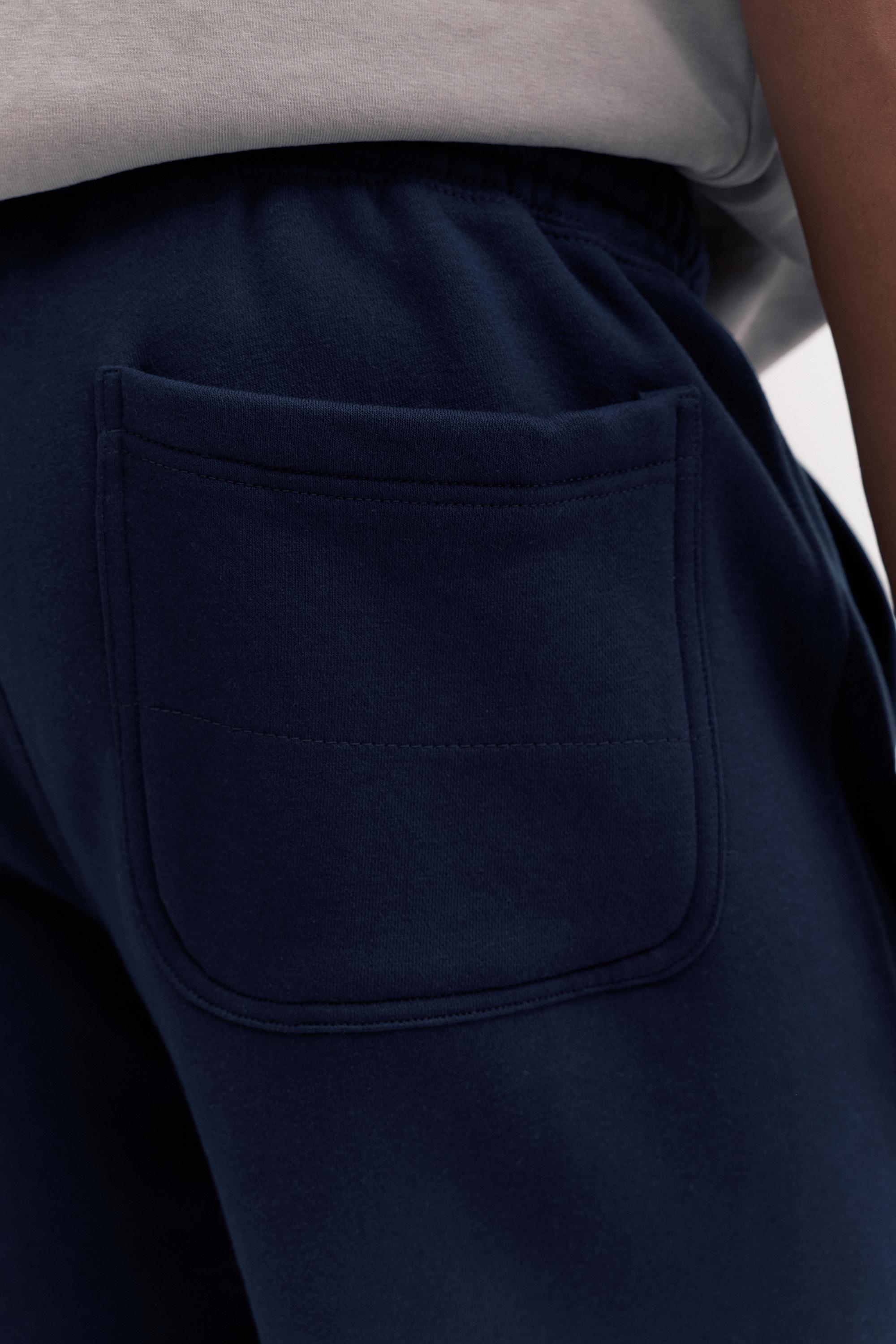 Basic baggy tracksuit bottoms — Navy