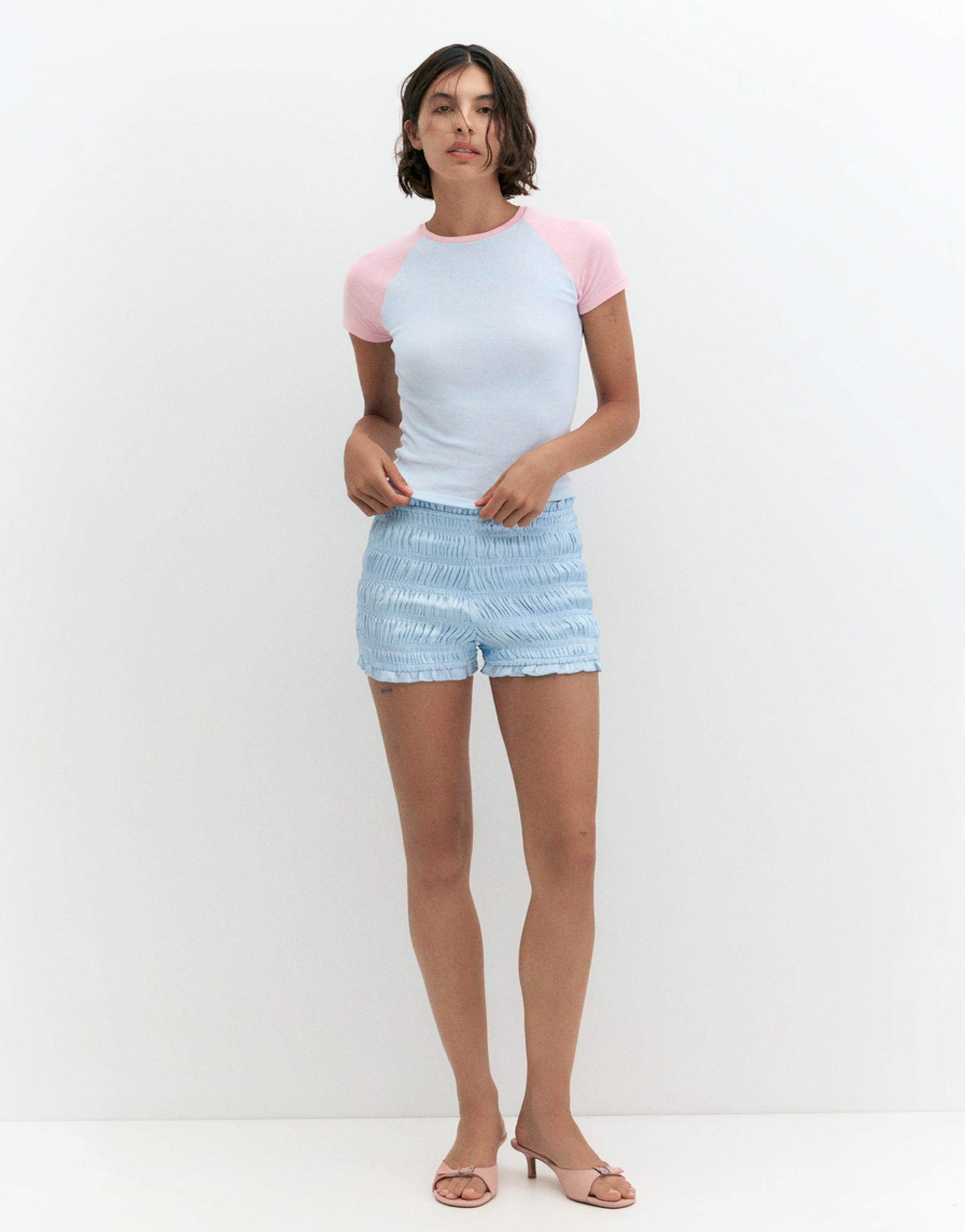 Contrast raglan sleeve T-shirt — Pastel blue