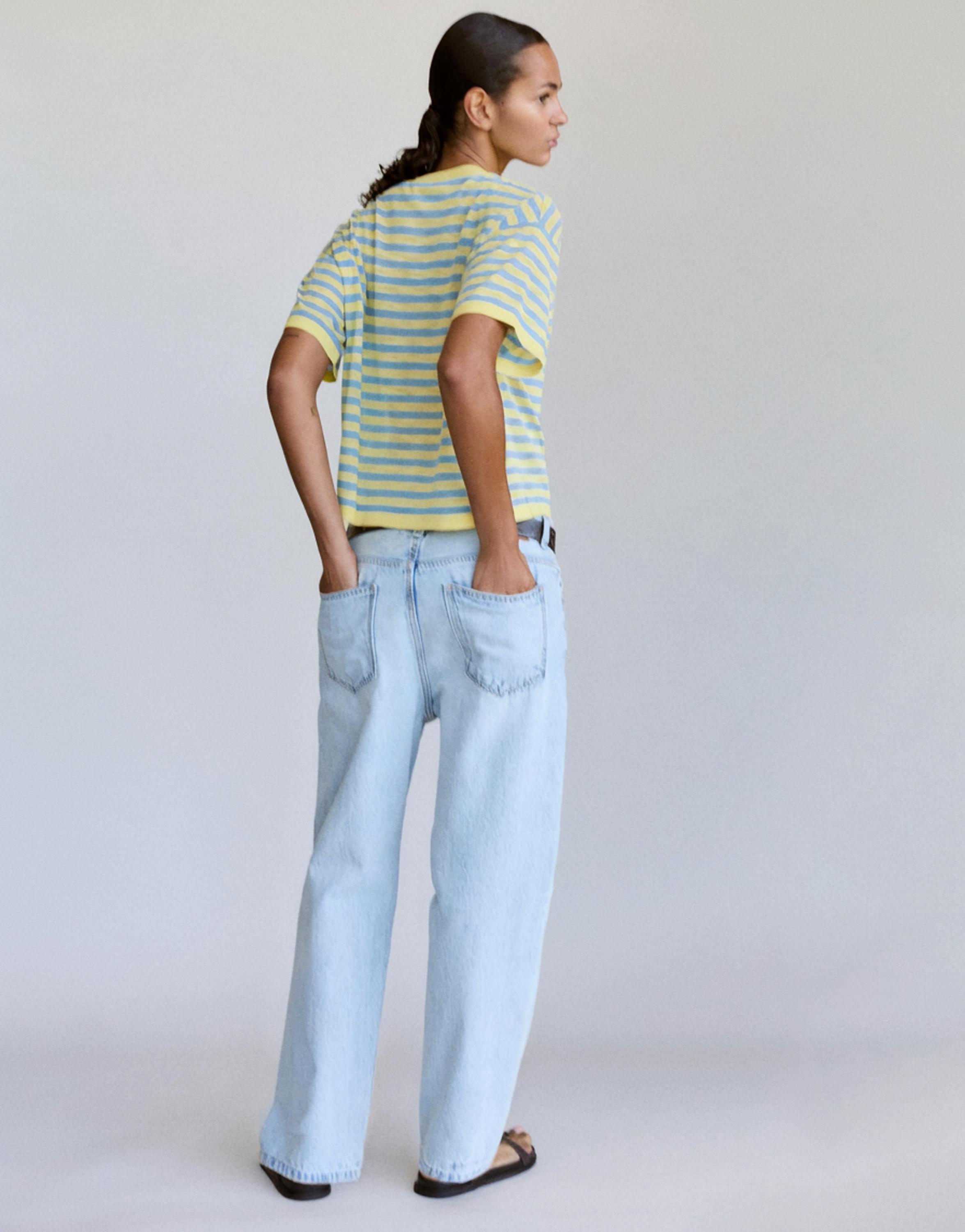 Striped knit T-shirt — Yellow