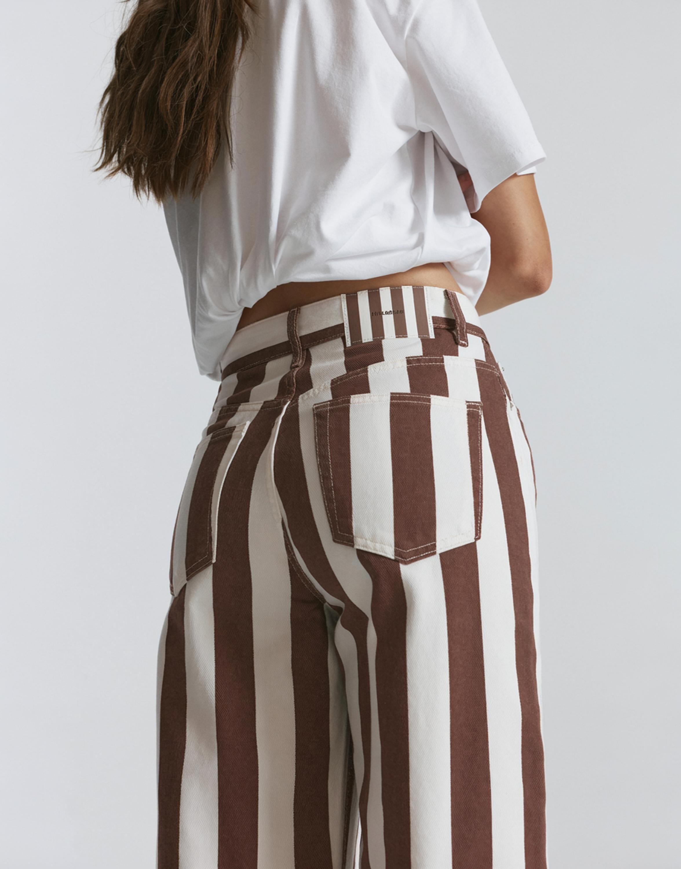 Striped straight-leg trousers — Brown