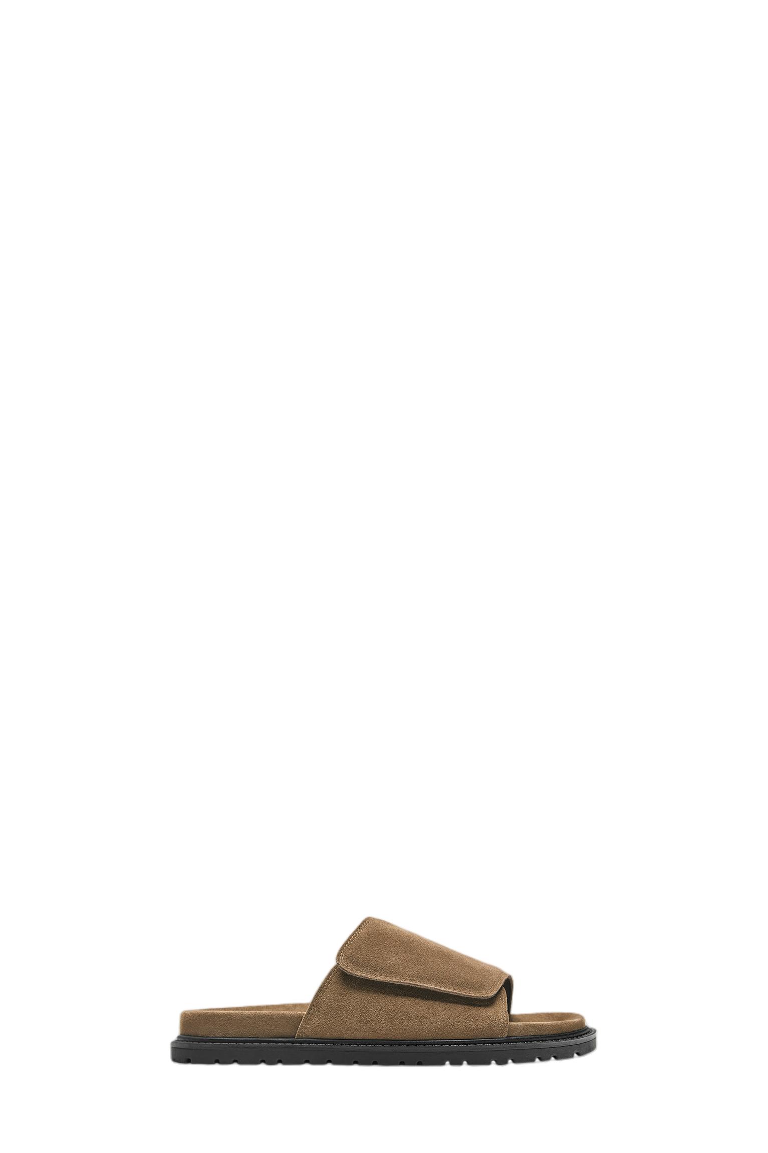 Flat leather sandals — Brown