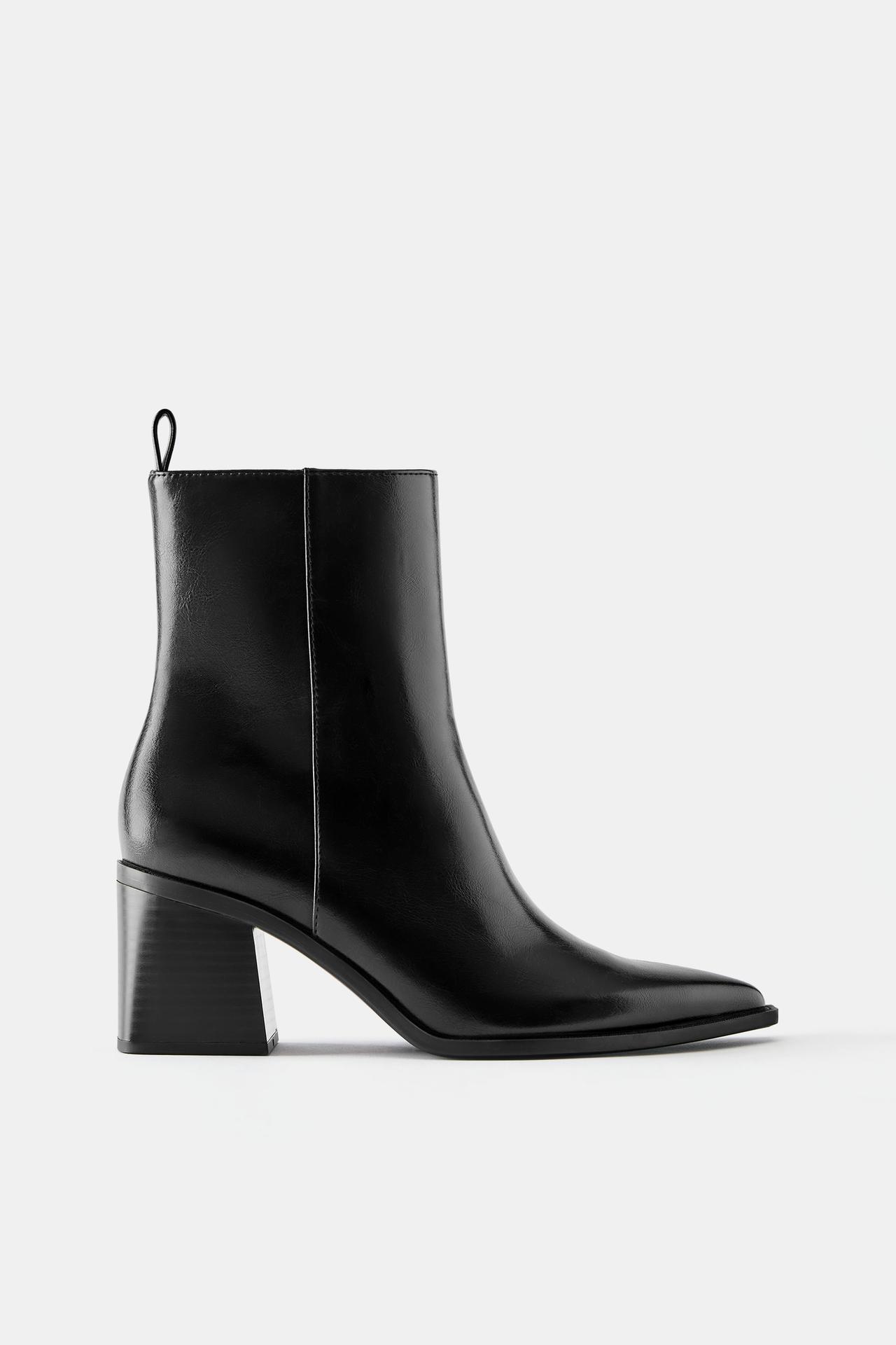 Block heel ankle boots — Black
