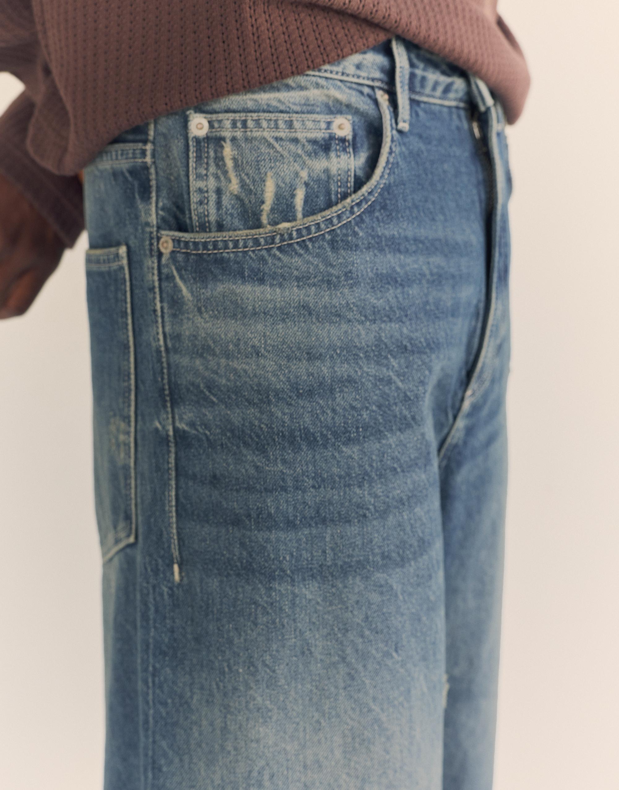 Ripped detail jorts — Blue