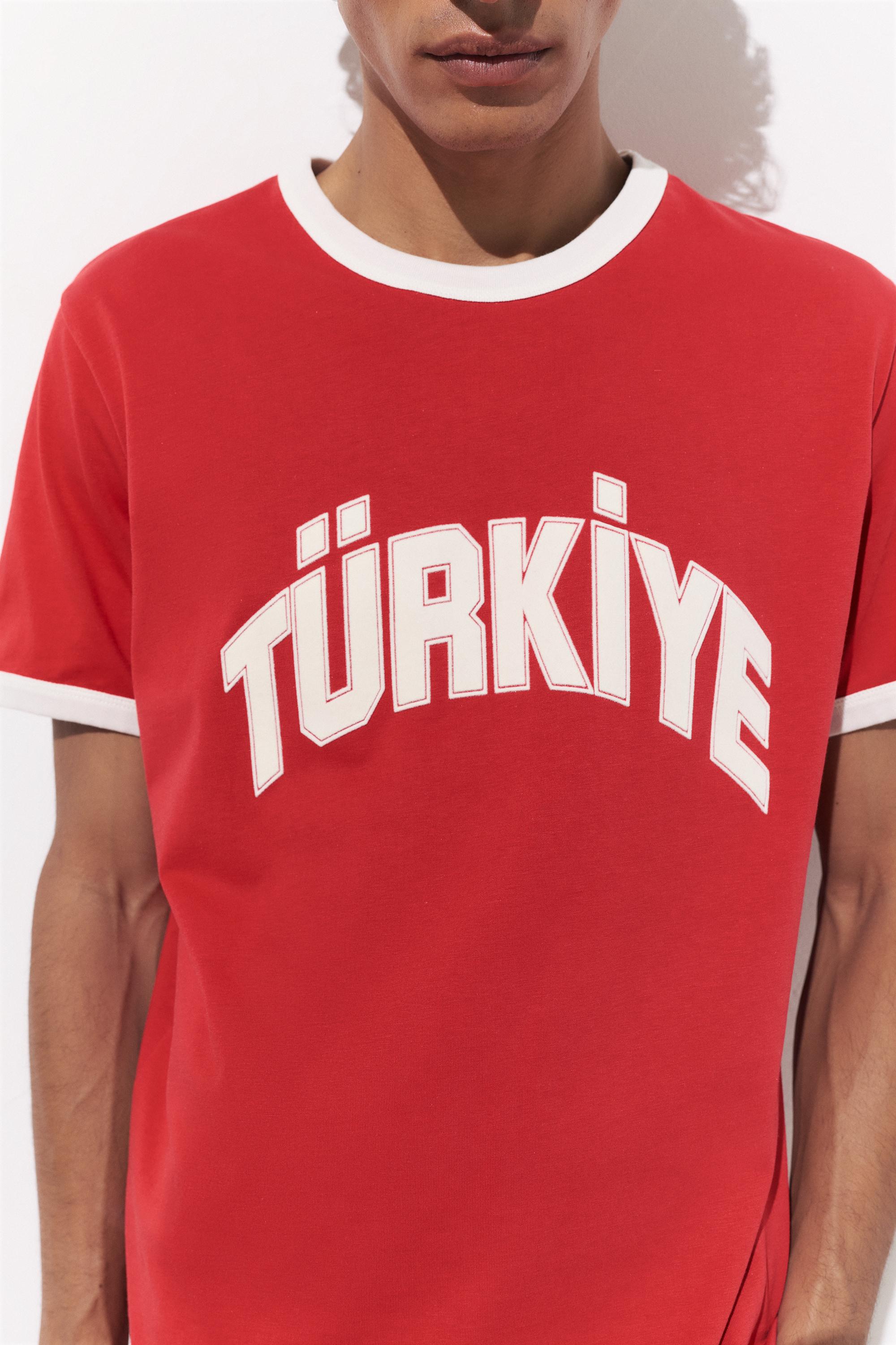 Türkiye T-shirt — Red