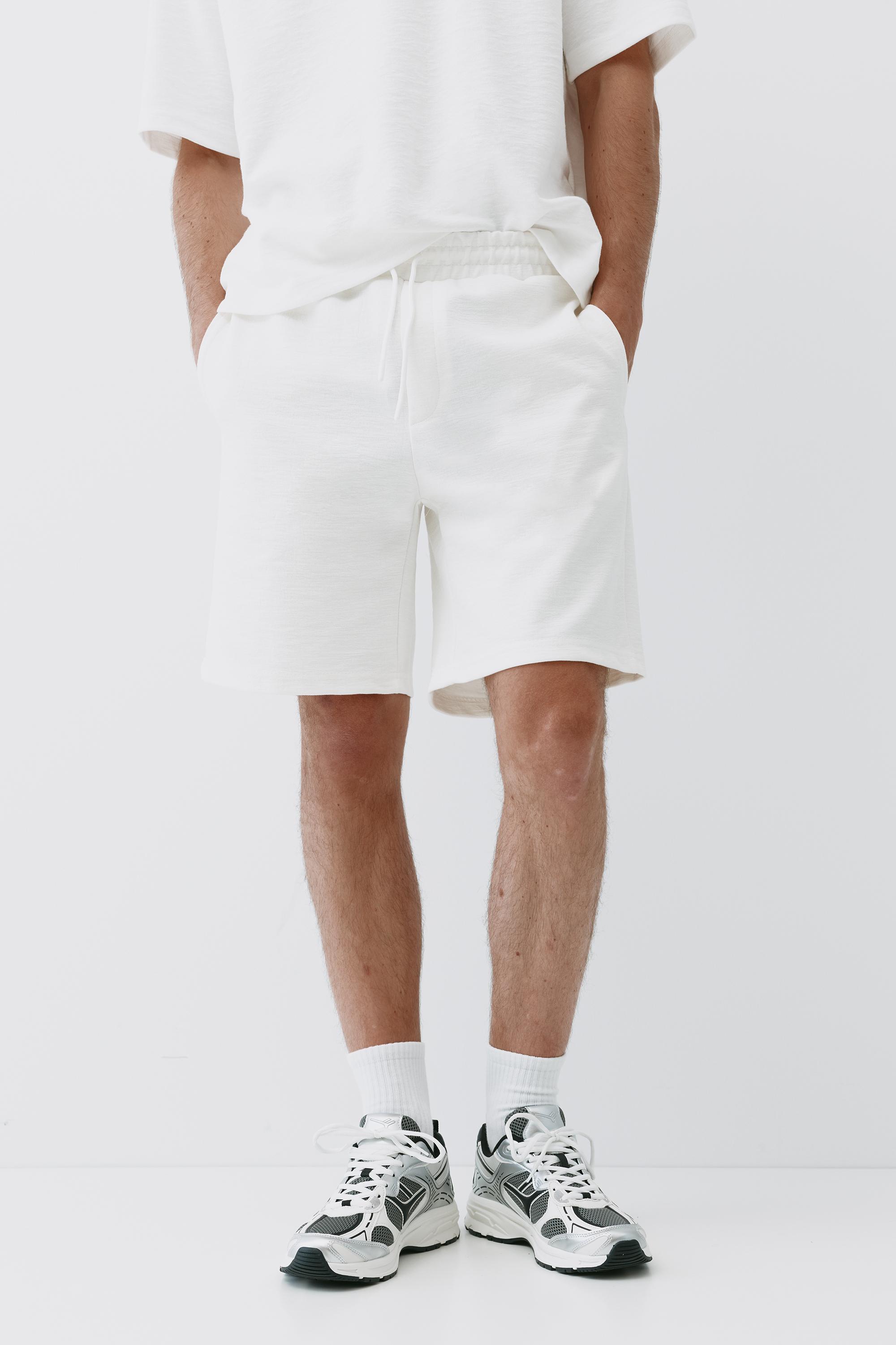 Relaxed fit Bermuda shorts — Off white