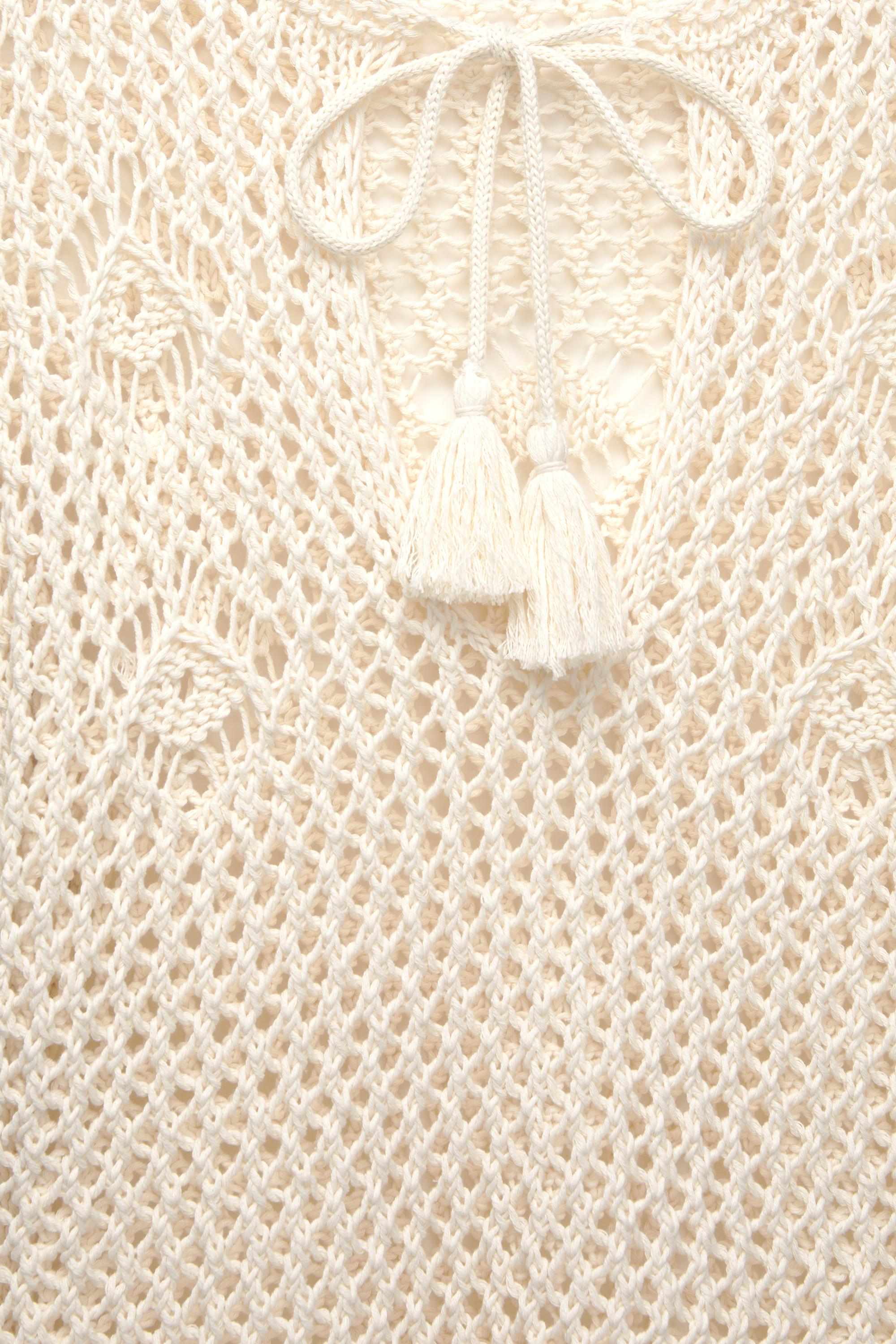 Crochet sweater with drawstring - pull&bear