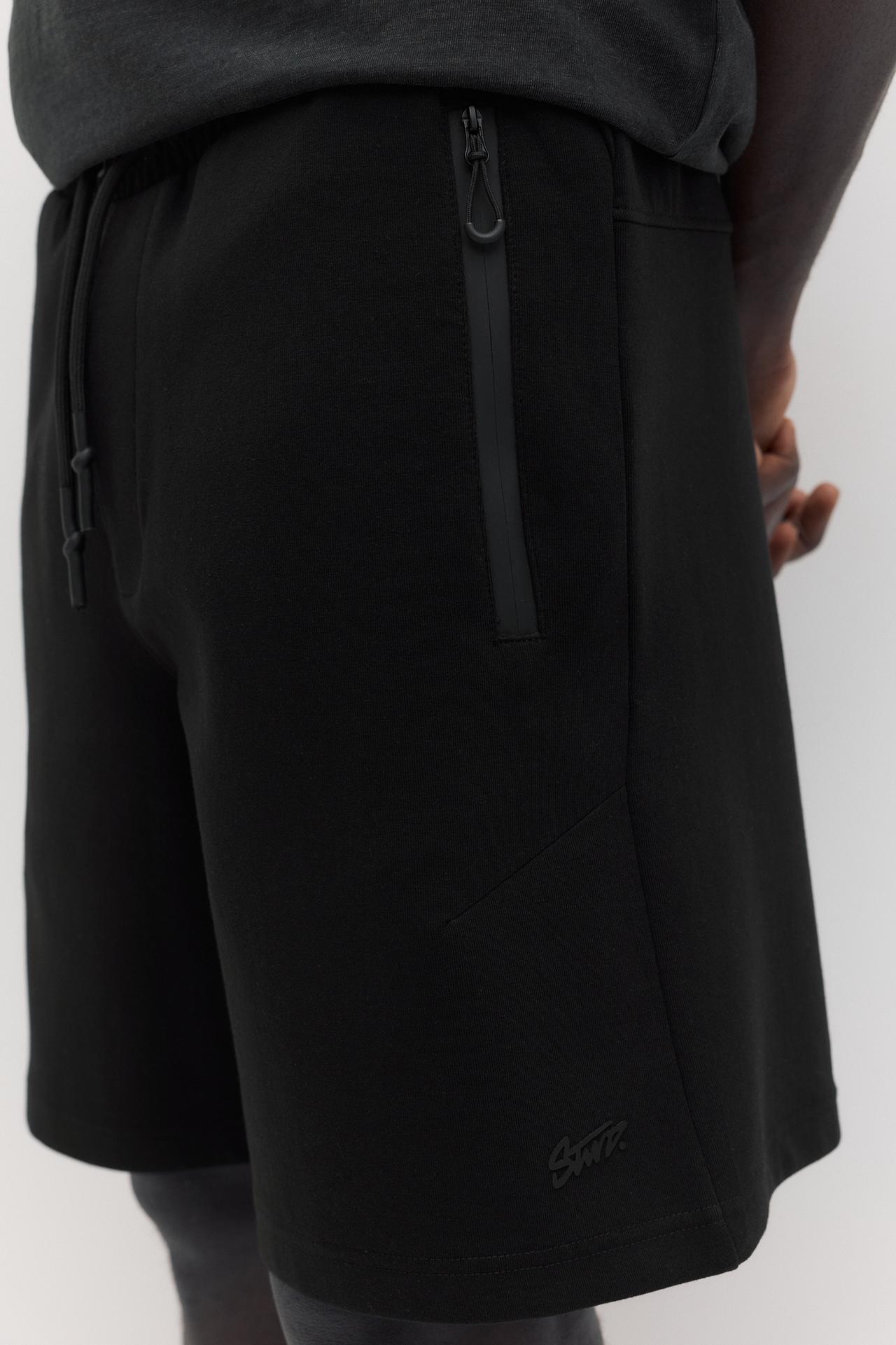 Regular fit jogger Bermuda shorts — Black