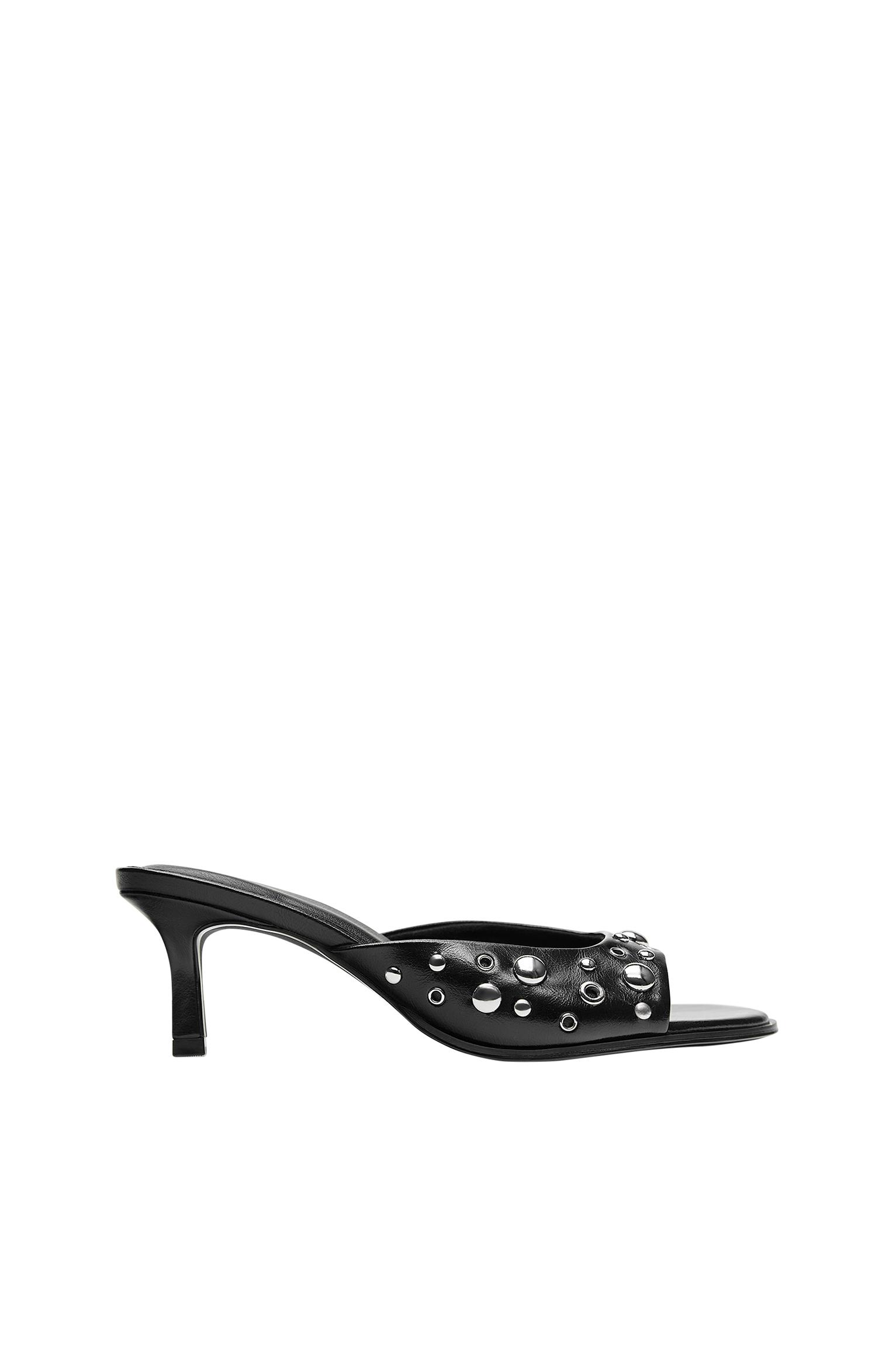 Zımbalı topuklu sandalet - Görsel 6