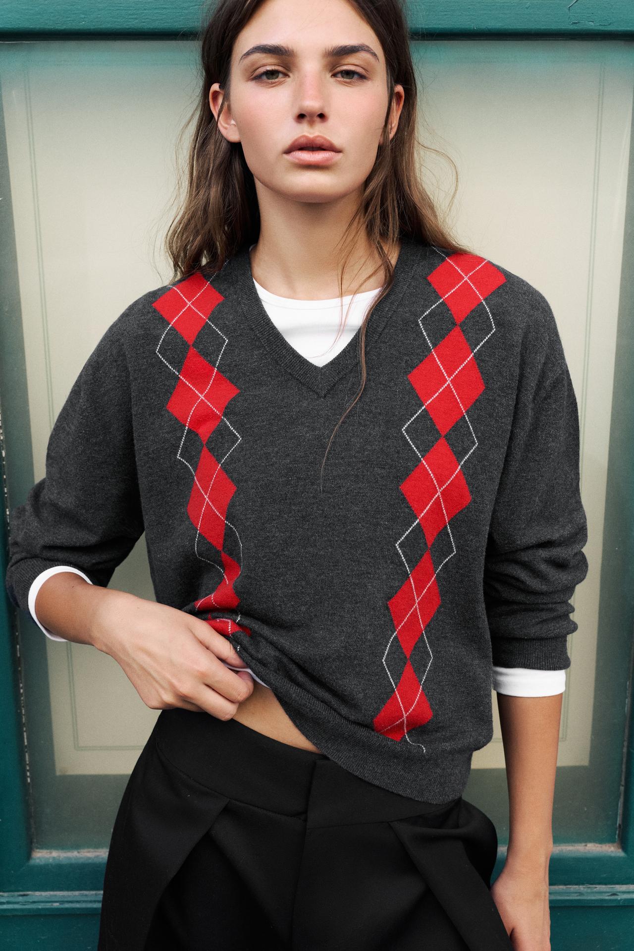 Diamond jumper with V-neck — Anthracite grey