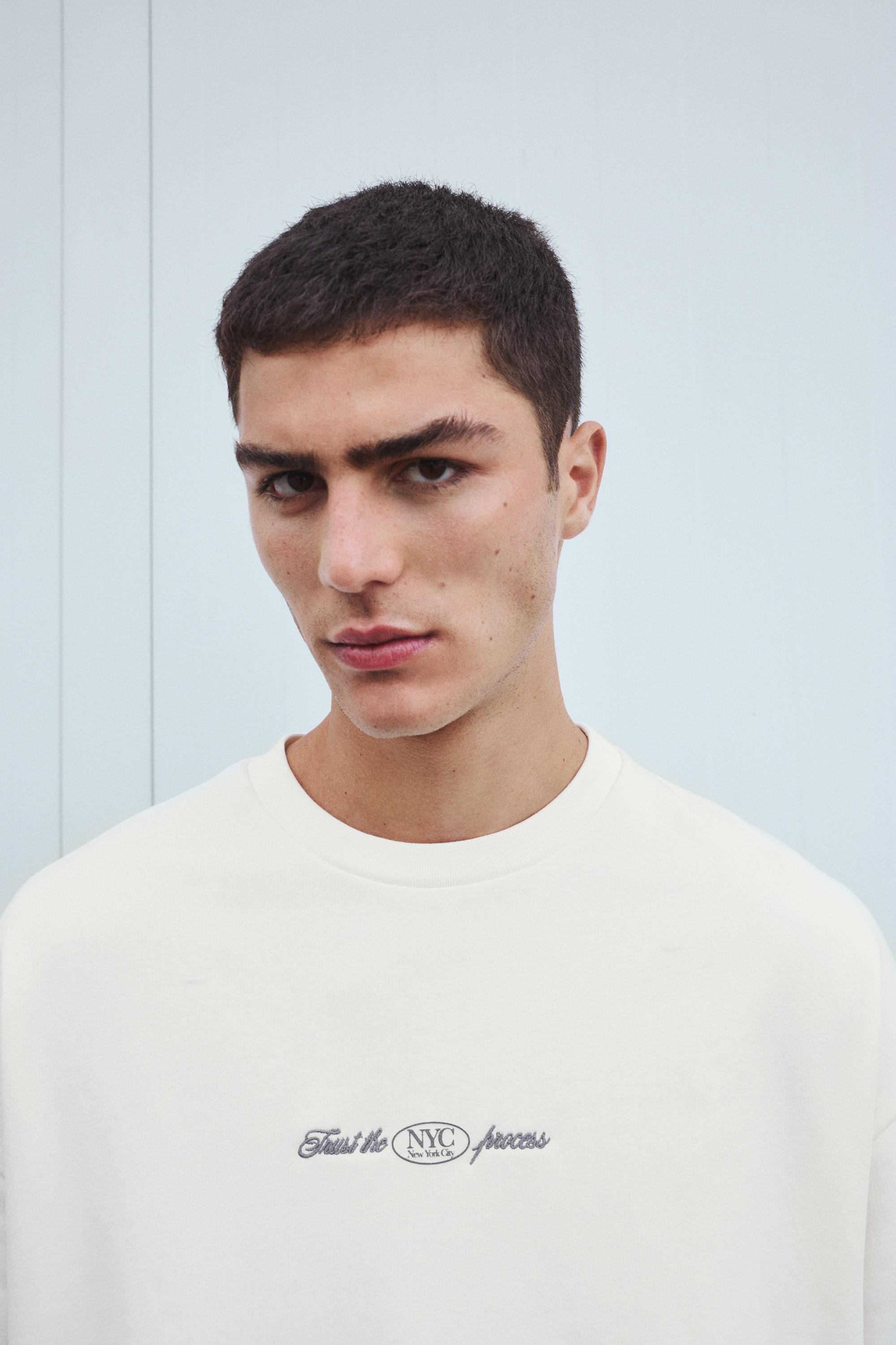 Nakışlı kısa kollu sweatshirt - Görsel 12