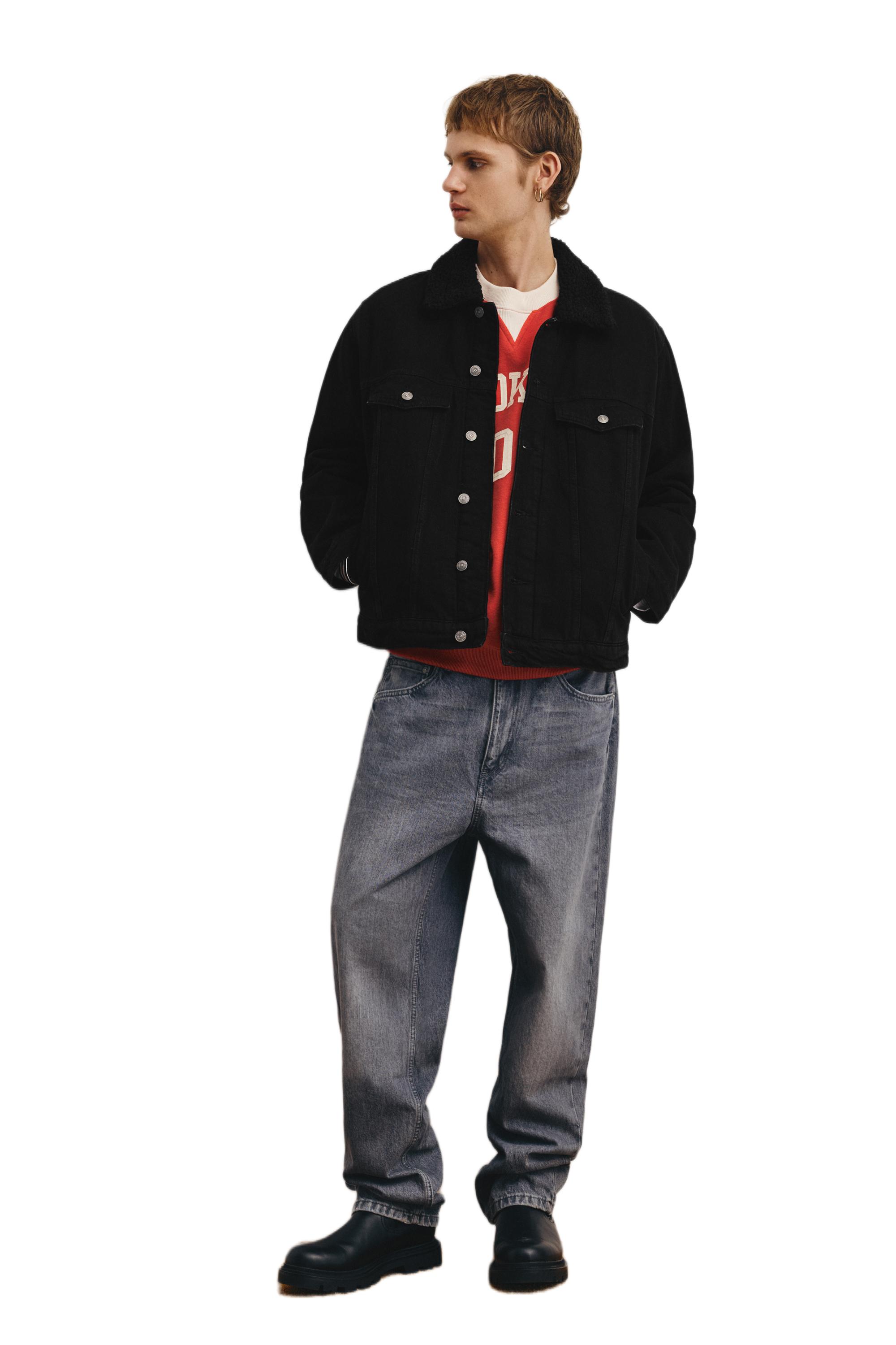 Denim jacket with faux shearling collar — Faded black