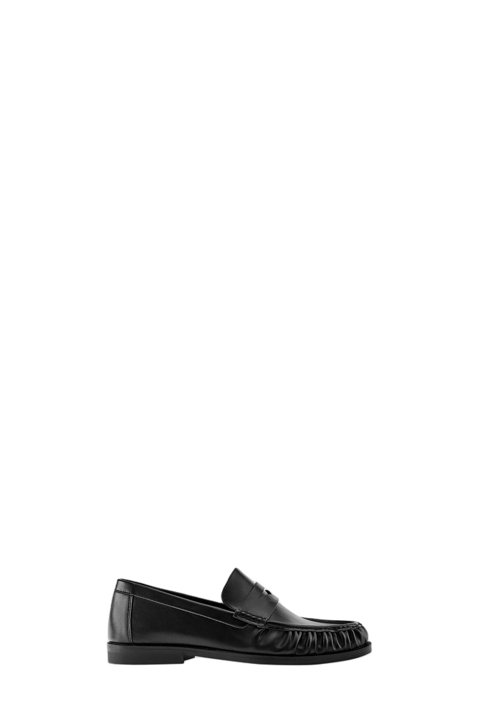 Gathered loafers — Black