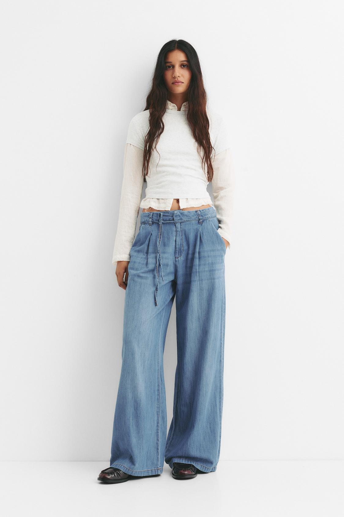 Wide-leg jeans with drawstring PULL&BEAR