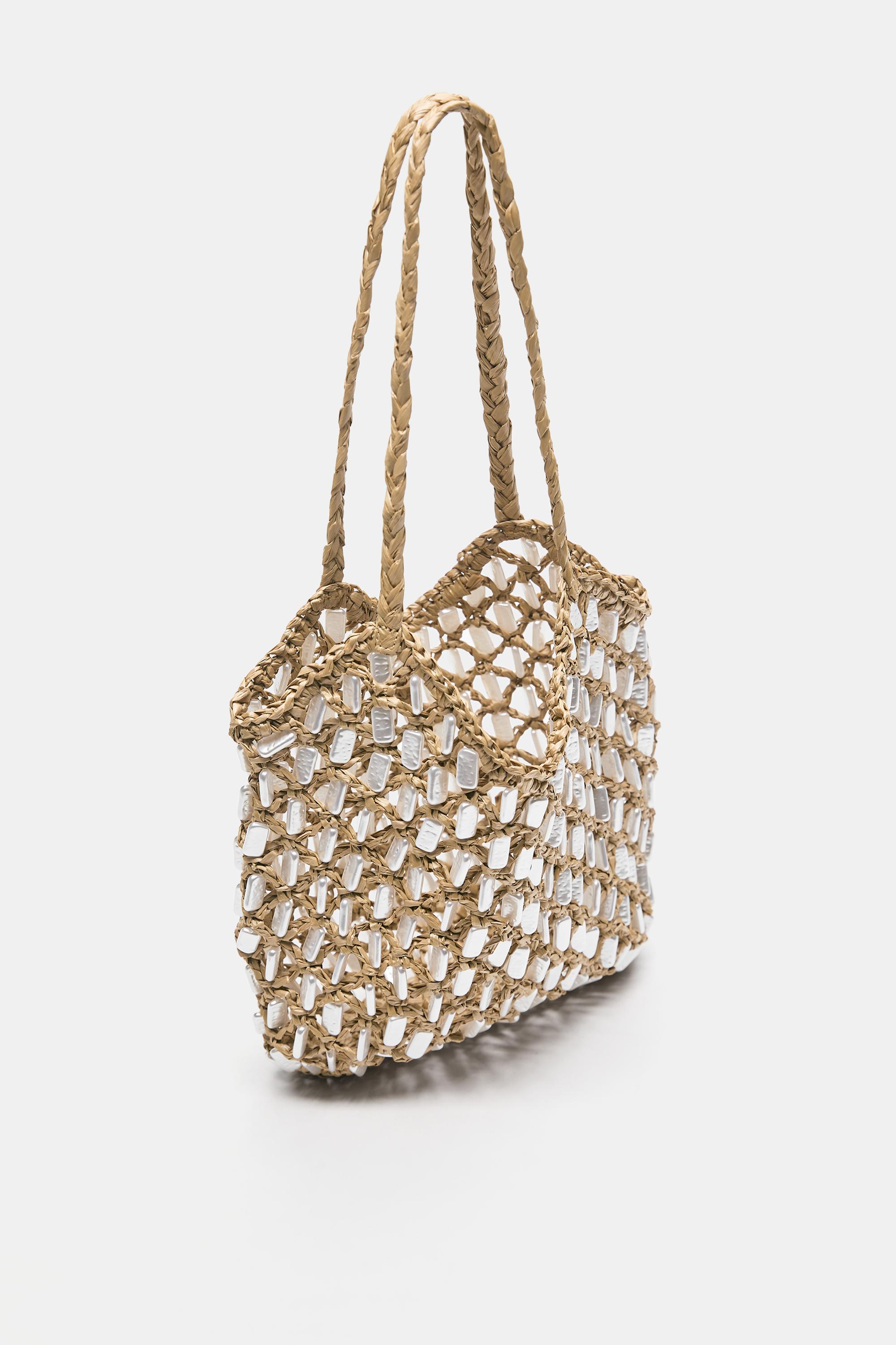 Embellished shoulder bag — Beige