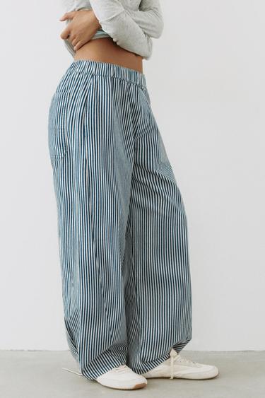 Barrel-leg trousers — Navy 2