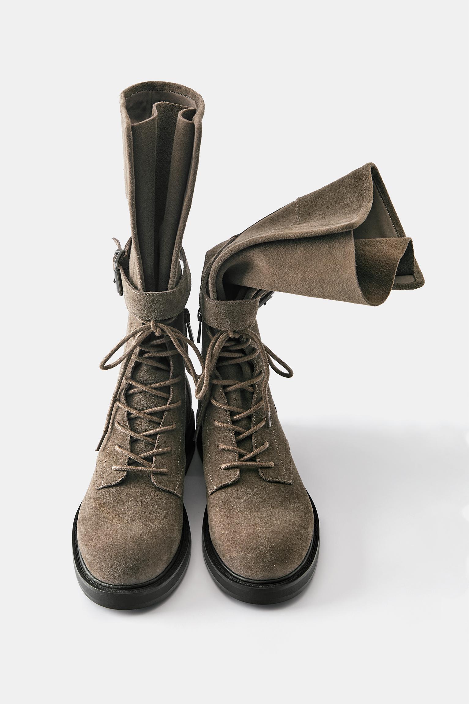 Lace-up flat leather boots — Taupe