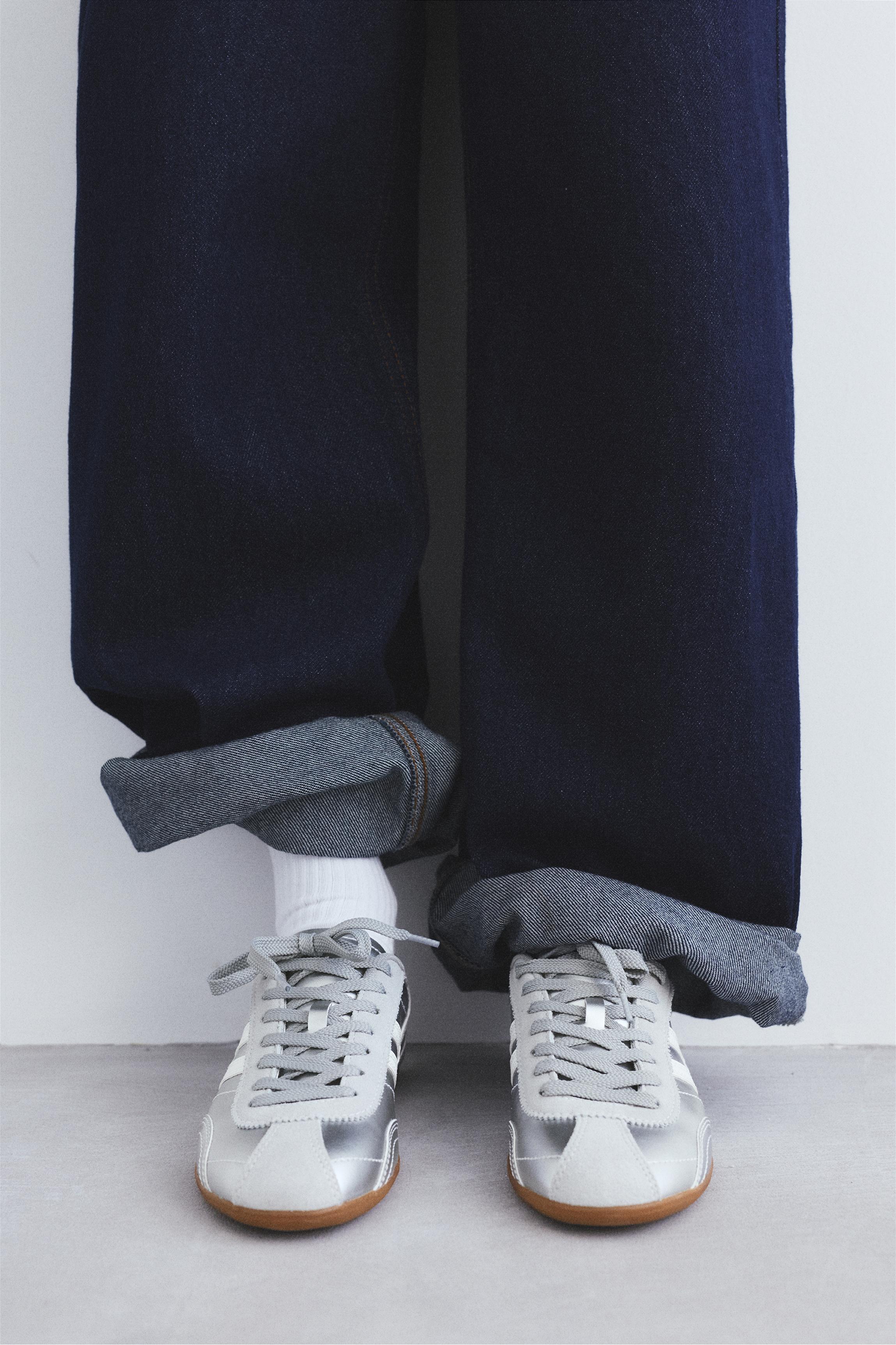 Retro metallic trainers — Silver