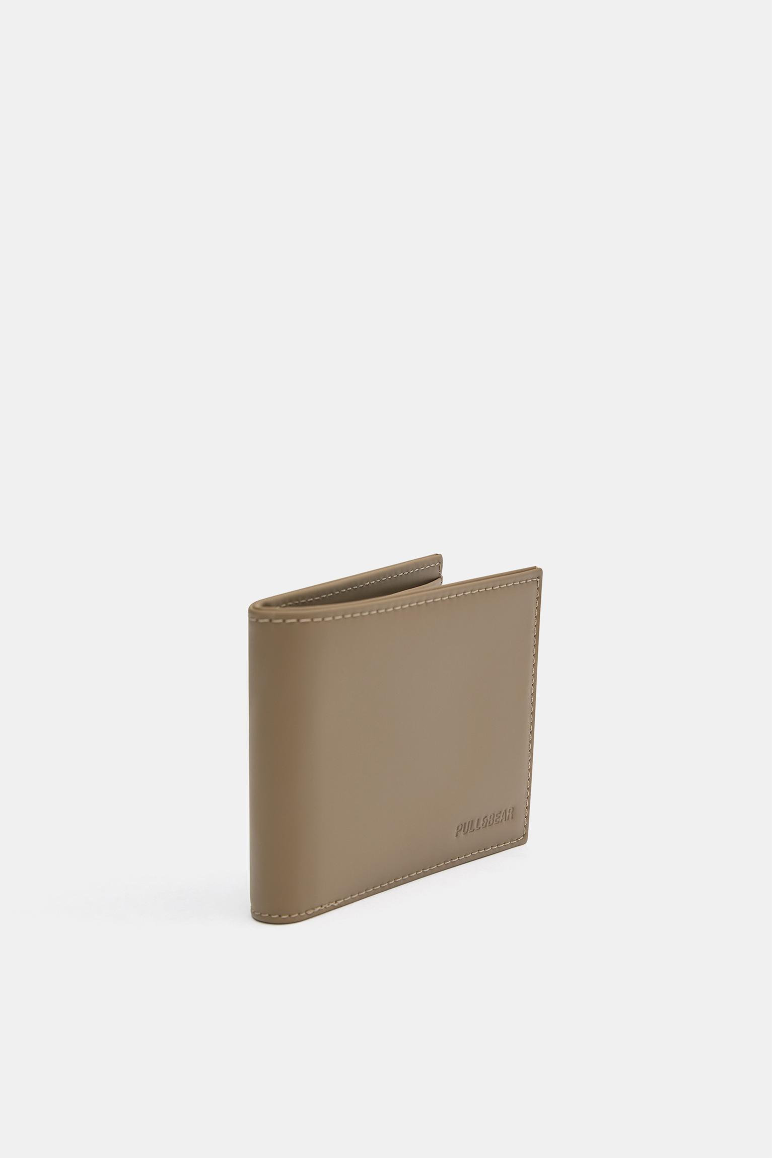 Rubberised wallet — Brown