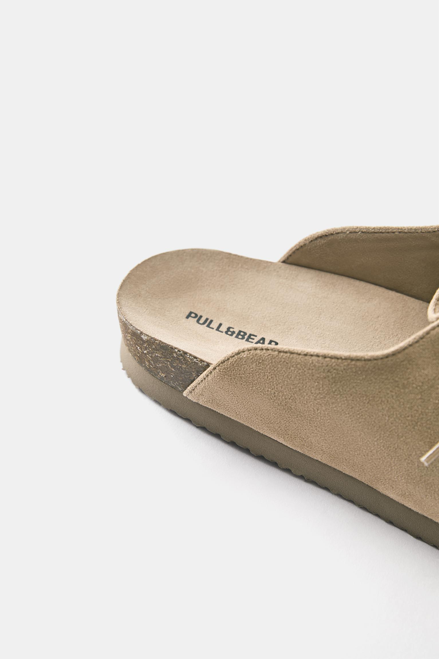 Lace-up clogs — Ecru