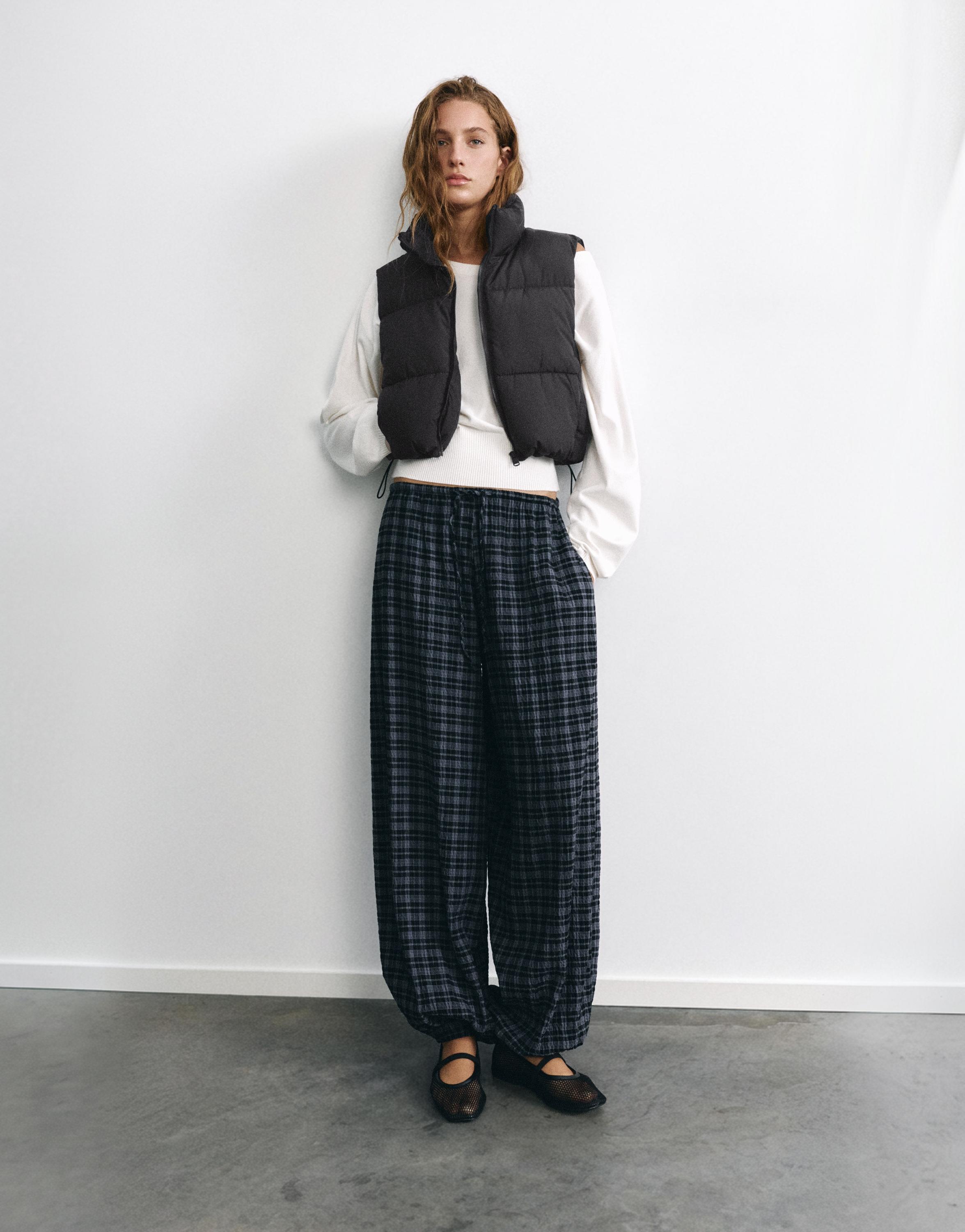 Padded gilet — Black