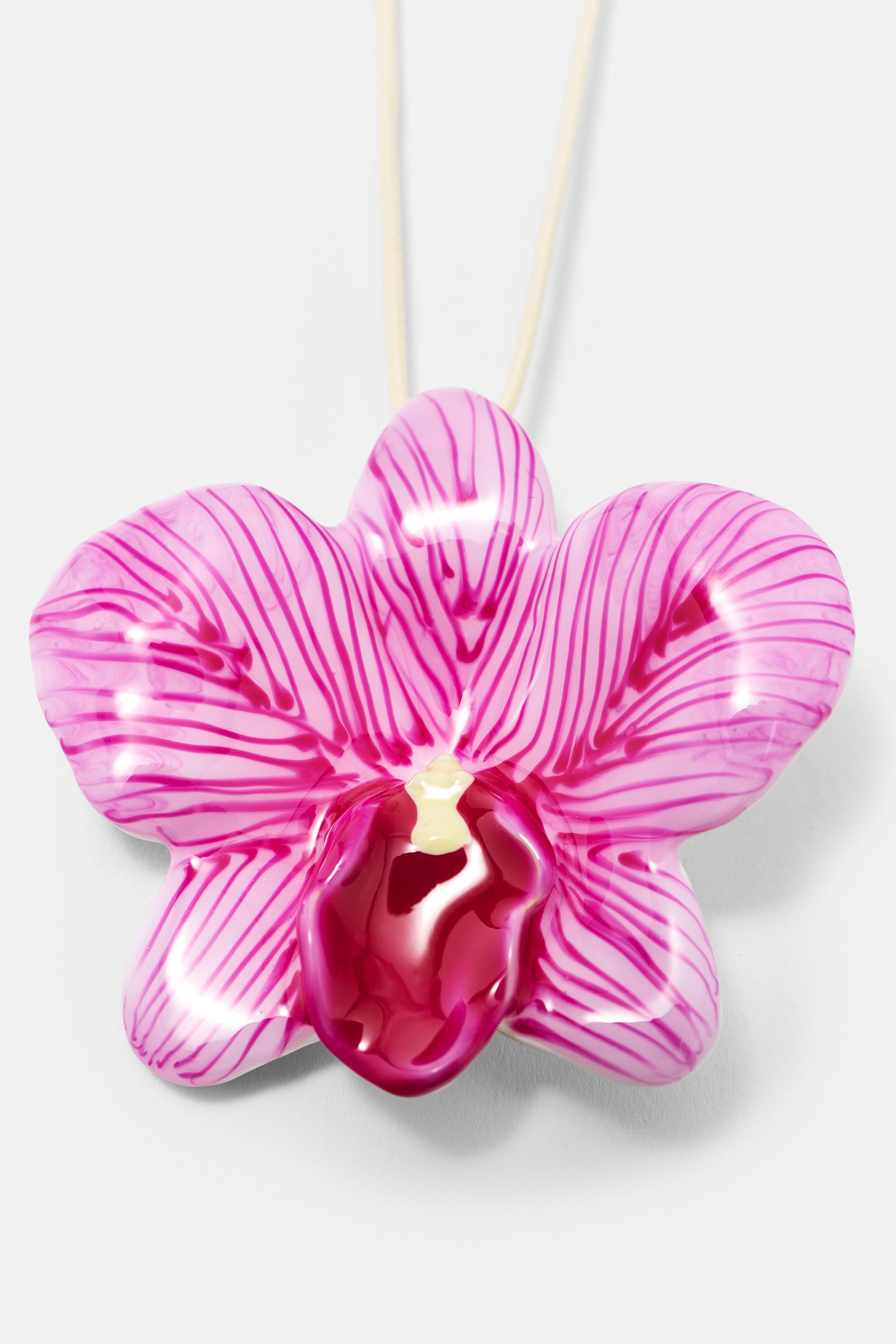 Floral necklace — Pink