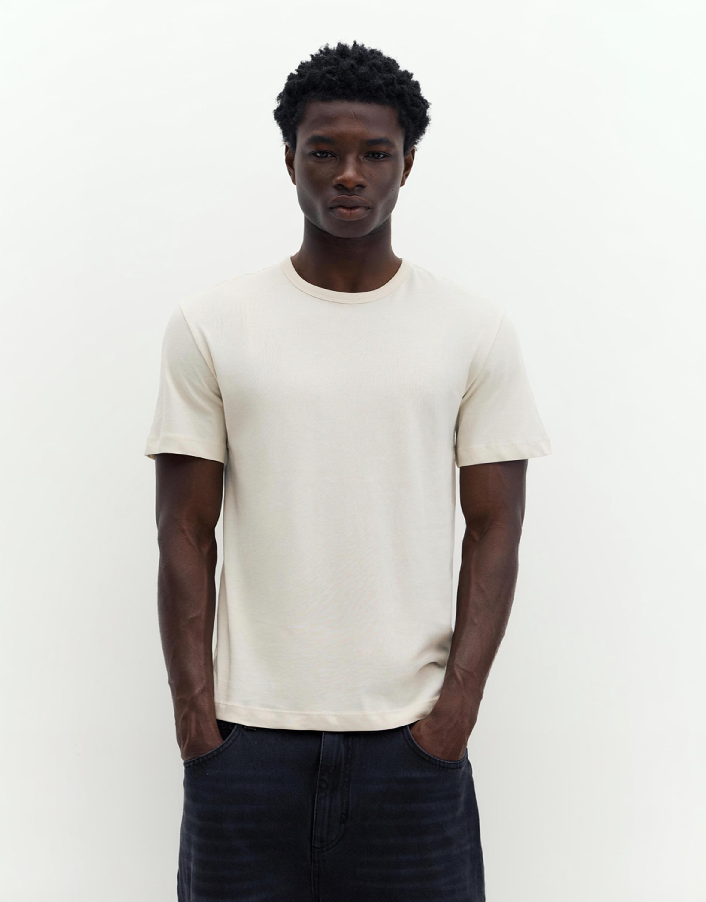 Slim fit basic T-shirt — Butter
