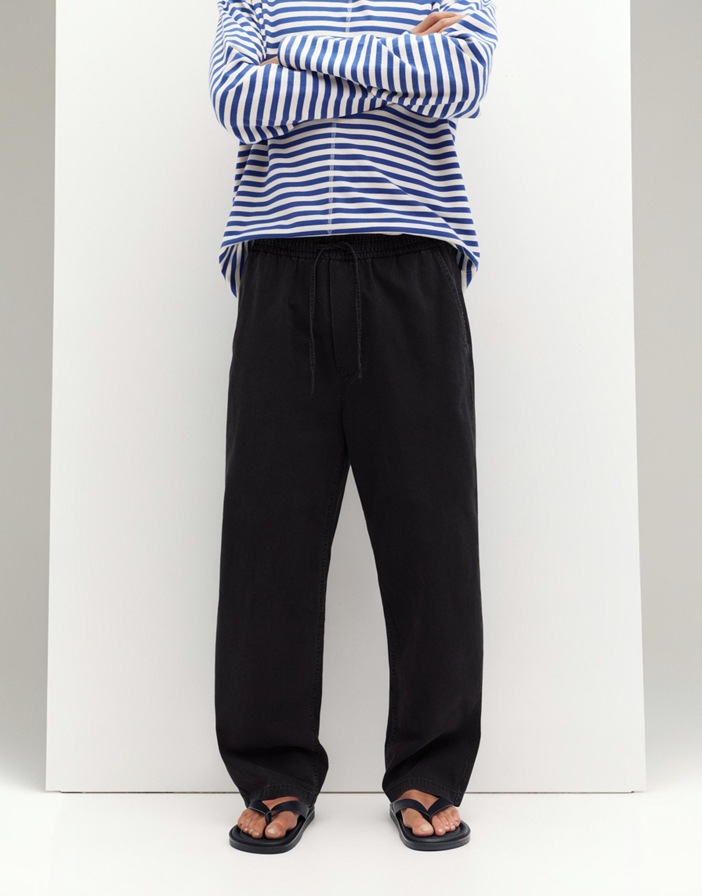 Denim joggers — Faded black