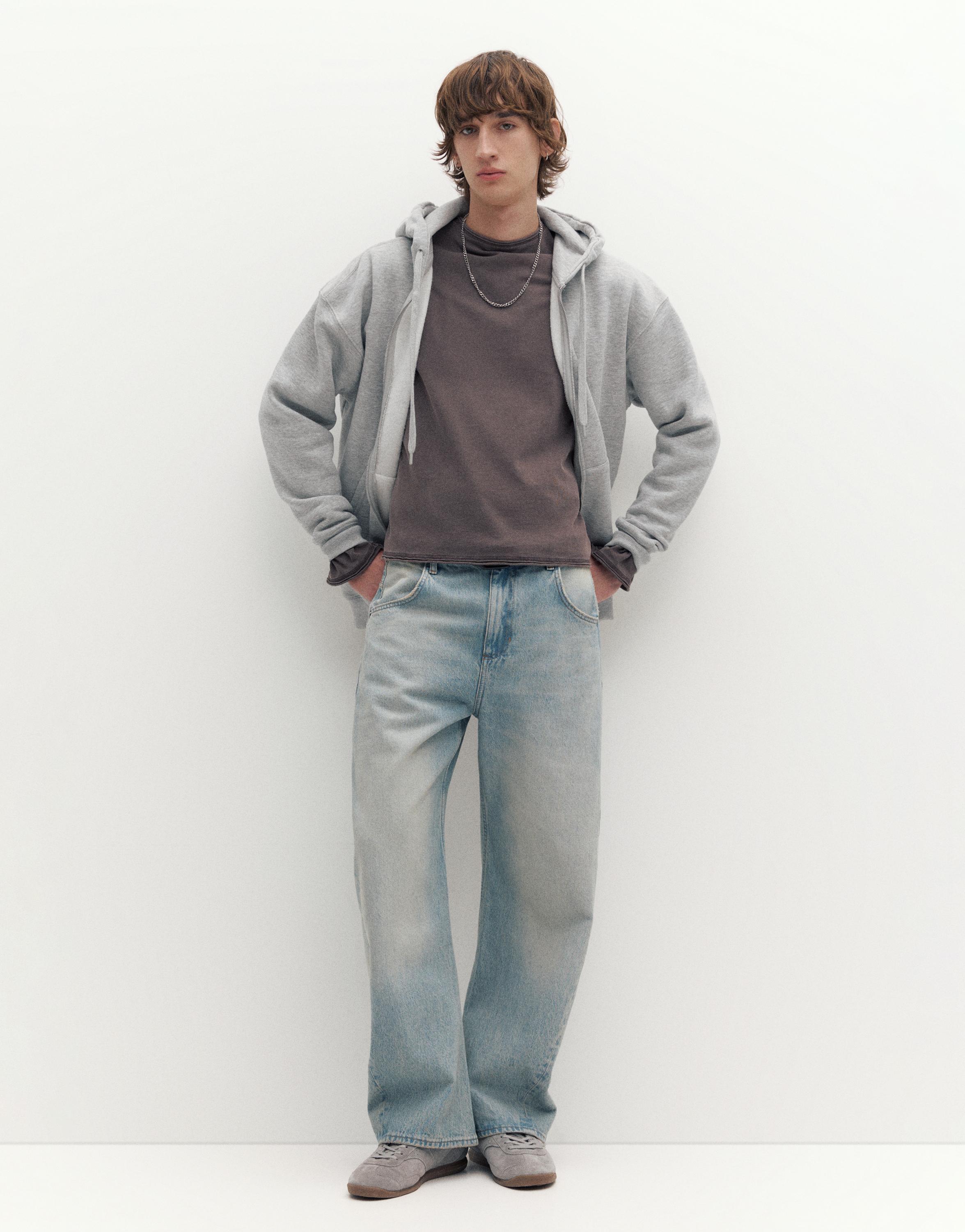 Basic kapüşonlu fermuarlı sweatshirt - Görsel 13