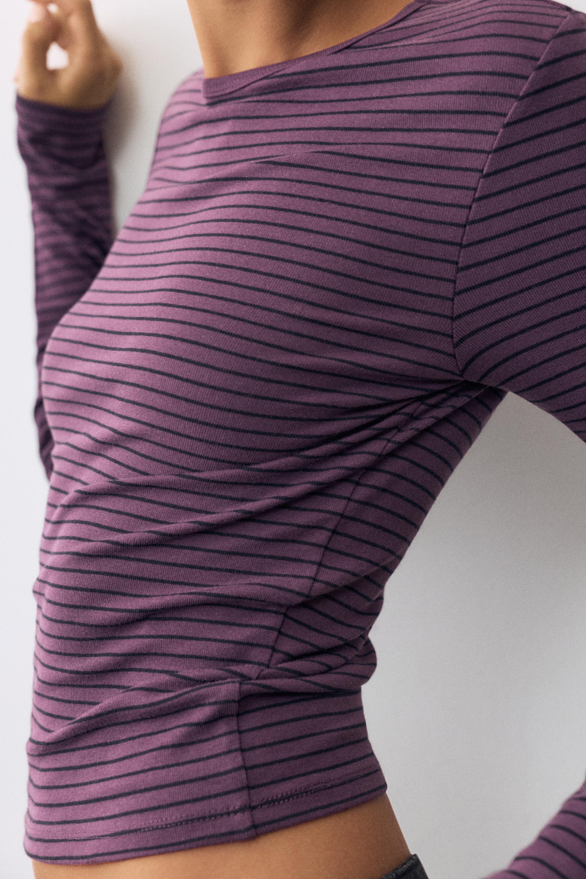 Fitted long sleeve T-shirt — Striped