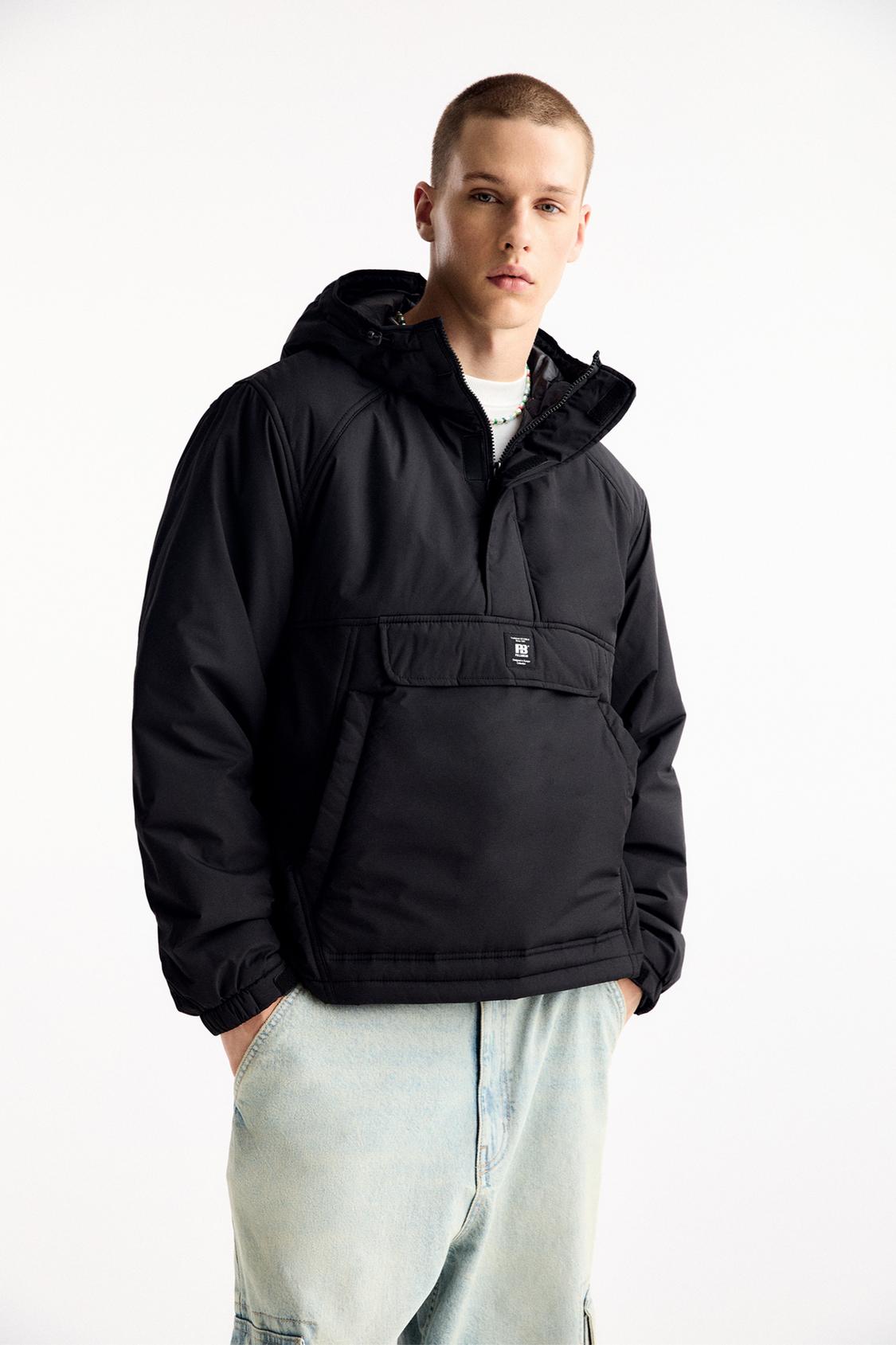 Kapuze Pull And Bear Bauchtasche Steppjacke Pull And Bear Jacke