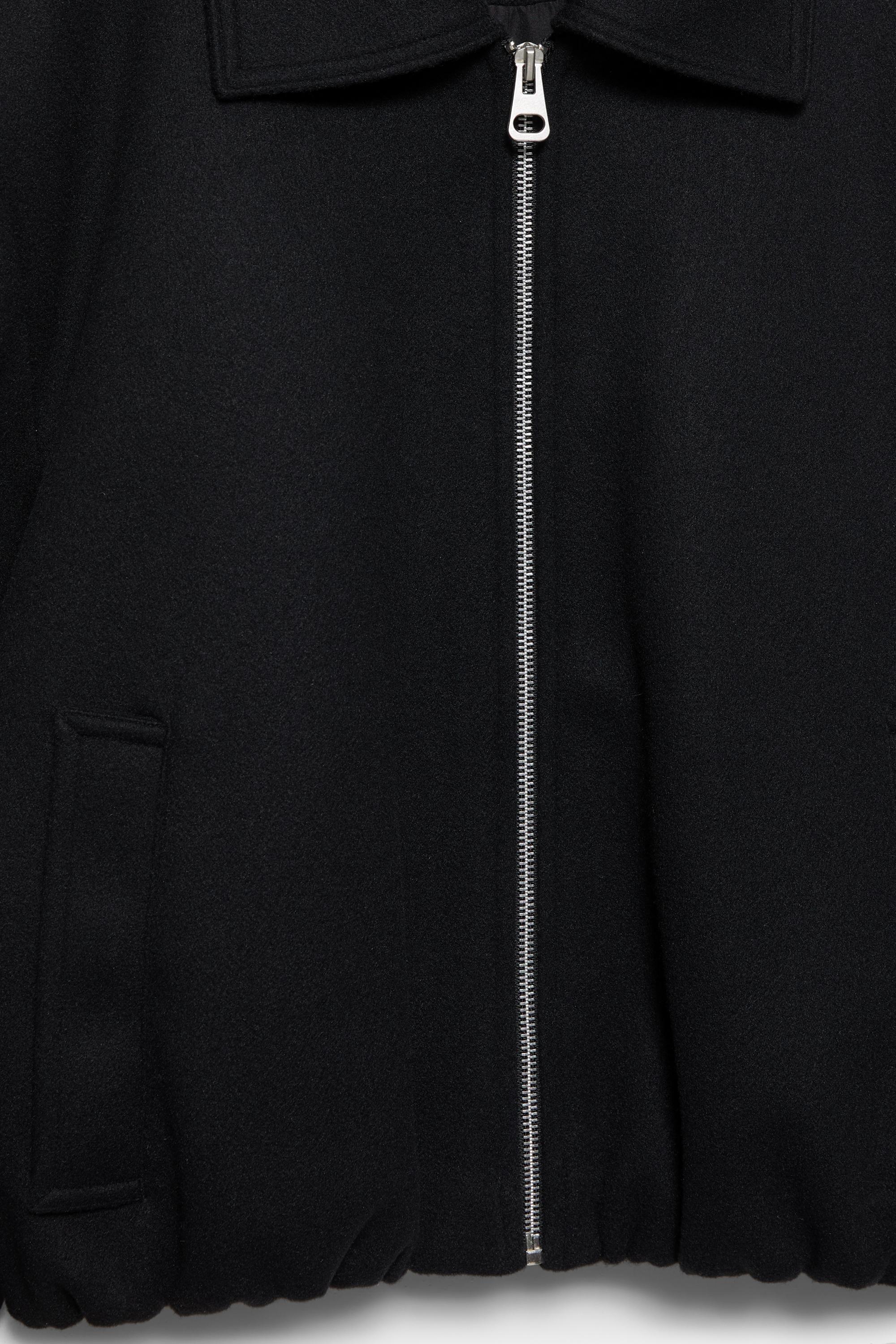 Yumuşak kumaş balon ceket - Görsel 3