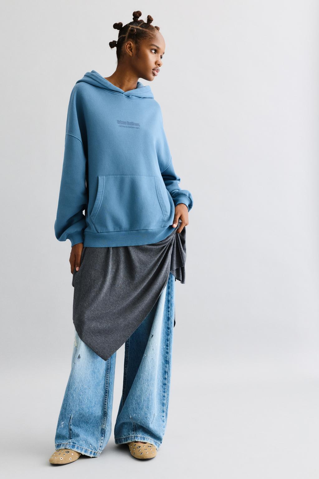 Sweatshirt with slogan and panel pull&bear