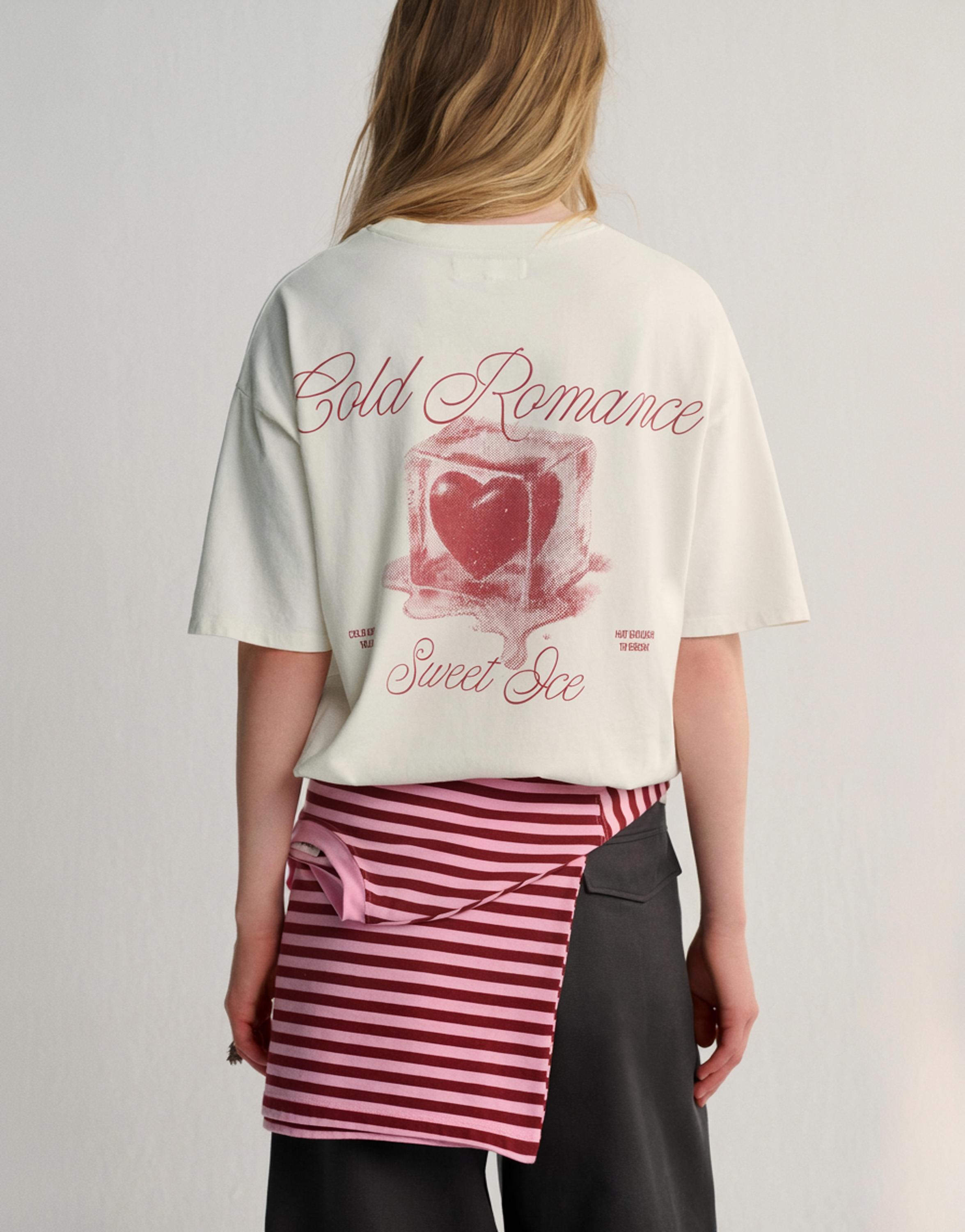 Kalp grafik baskılı t-shirt - Görsel 7