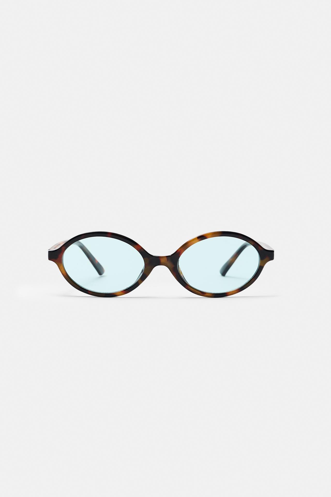 Oval sunglasses — Pale blue