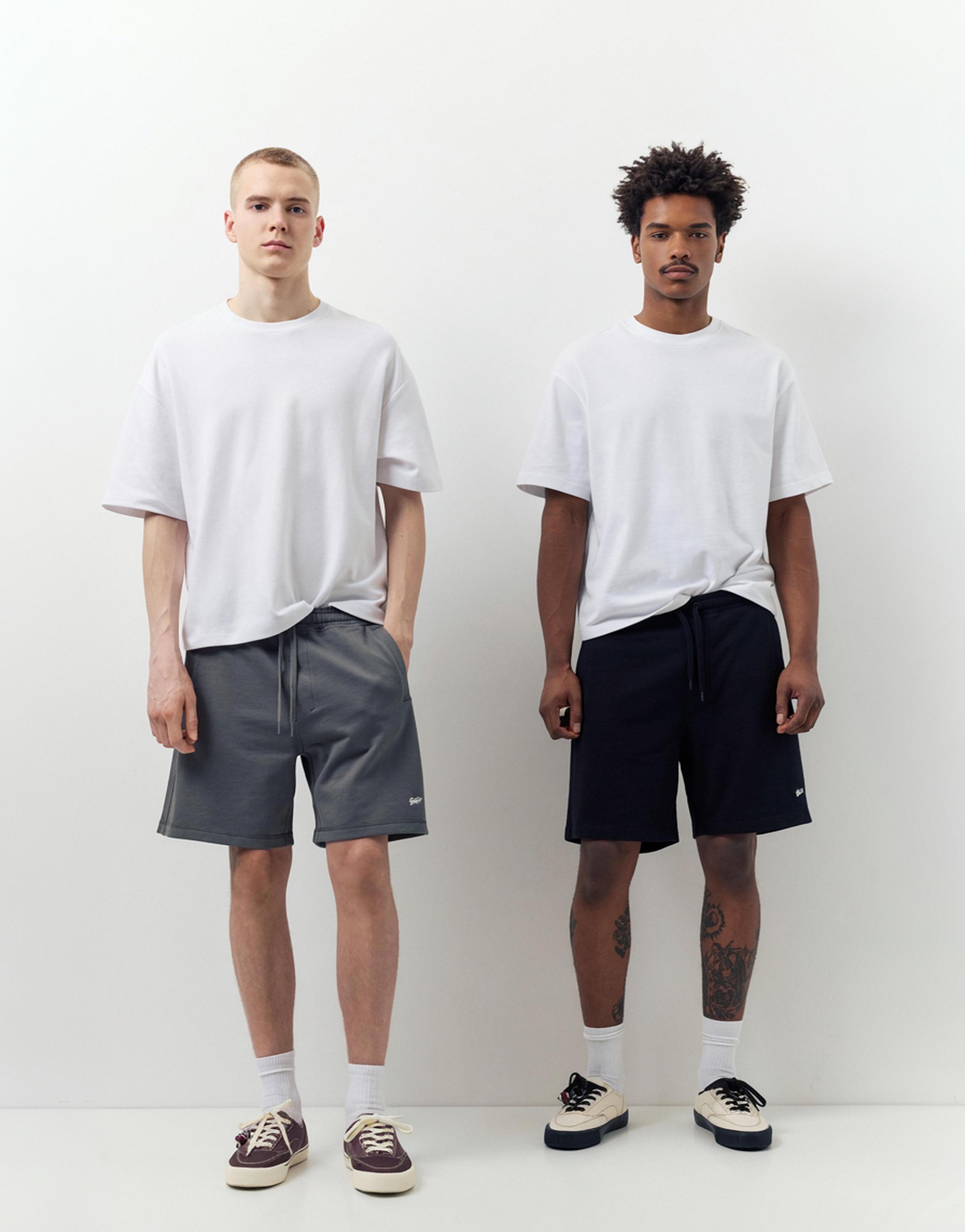 2-pack of STWD Bermuda short sweatpants — Anthracite grey
