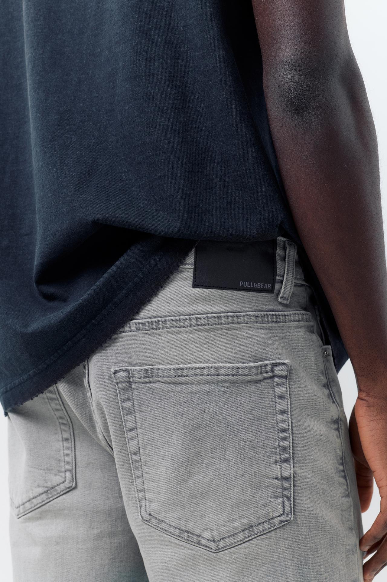 Ripped denim Bermuda shorts — Dark grey