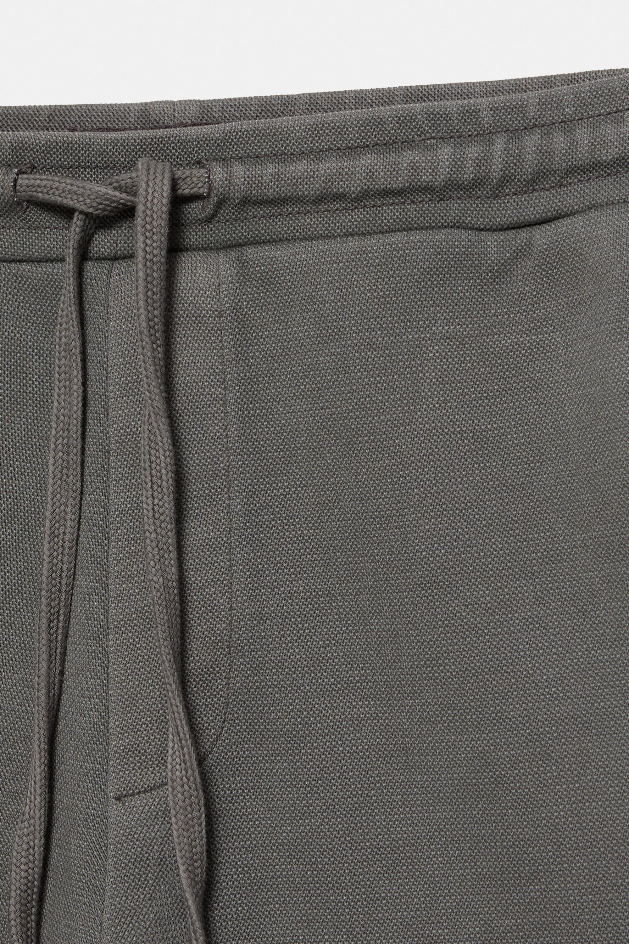 Dokulu jogger bermuda