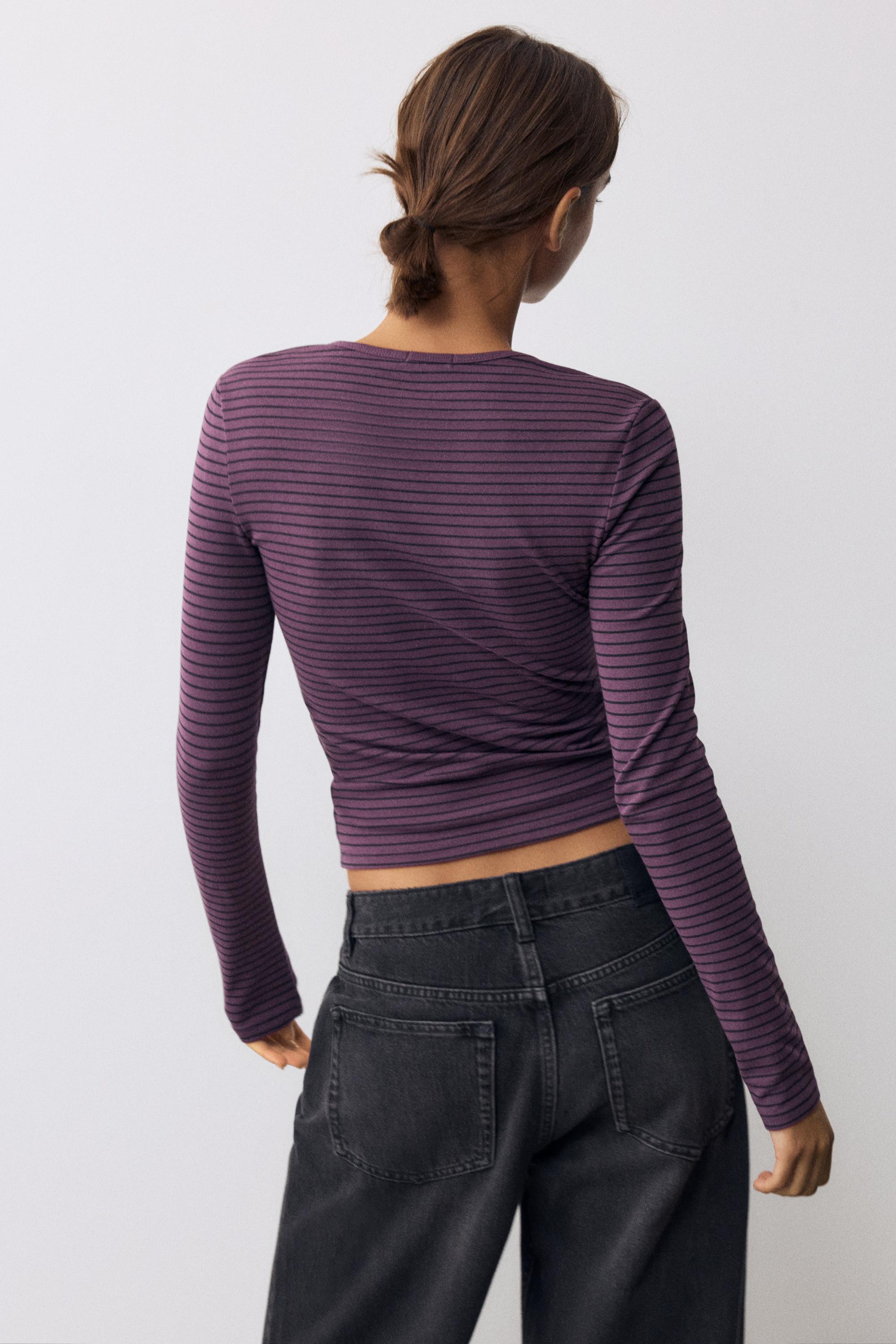 Fitted long sleeve T-shirt — Striped