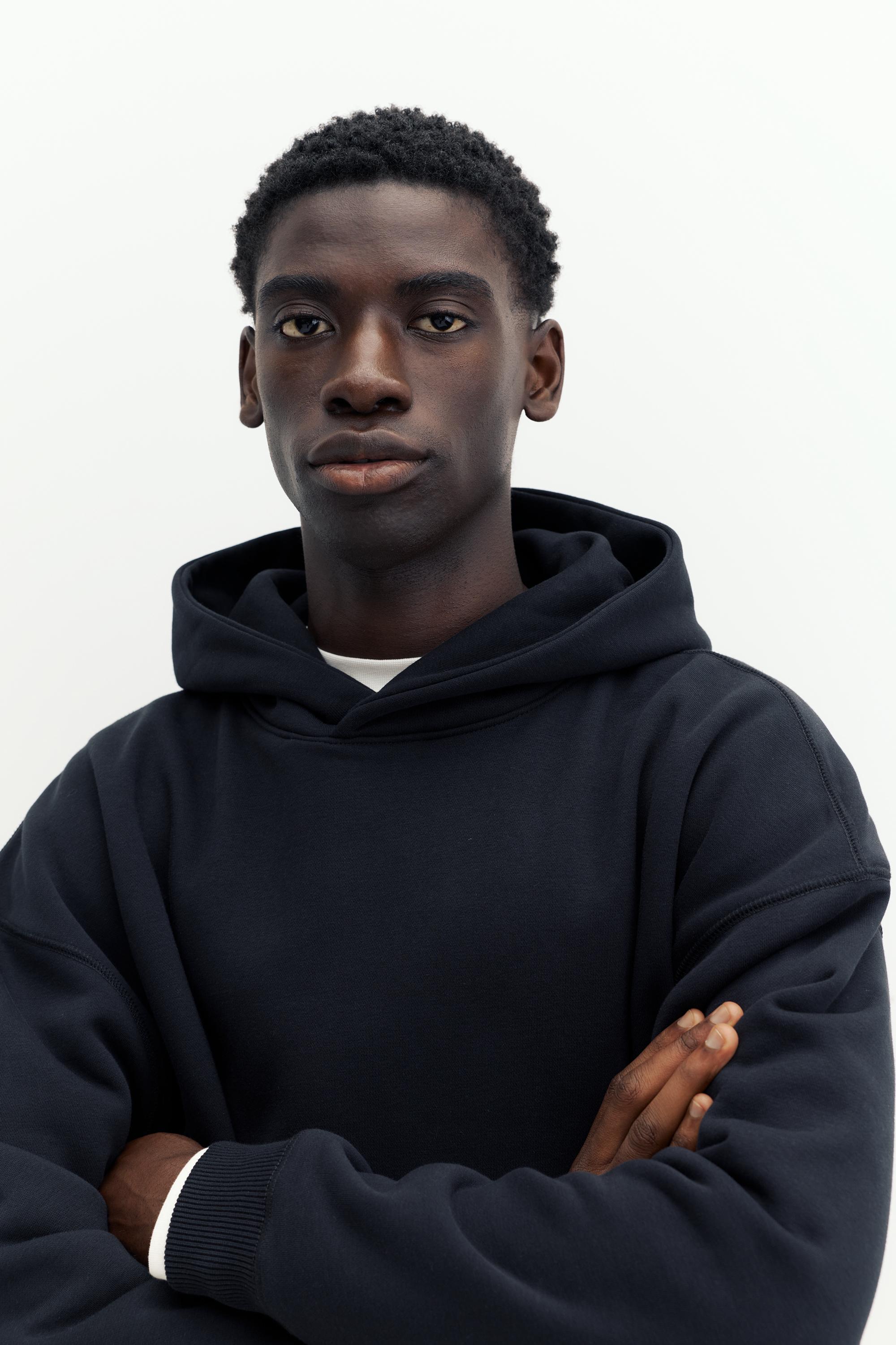 Boxy fit hoodie — Black