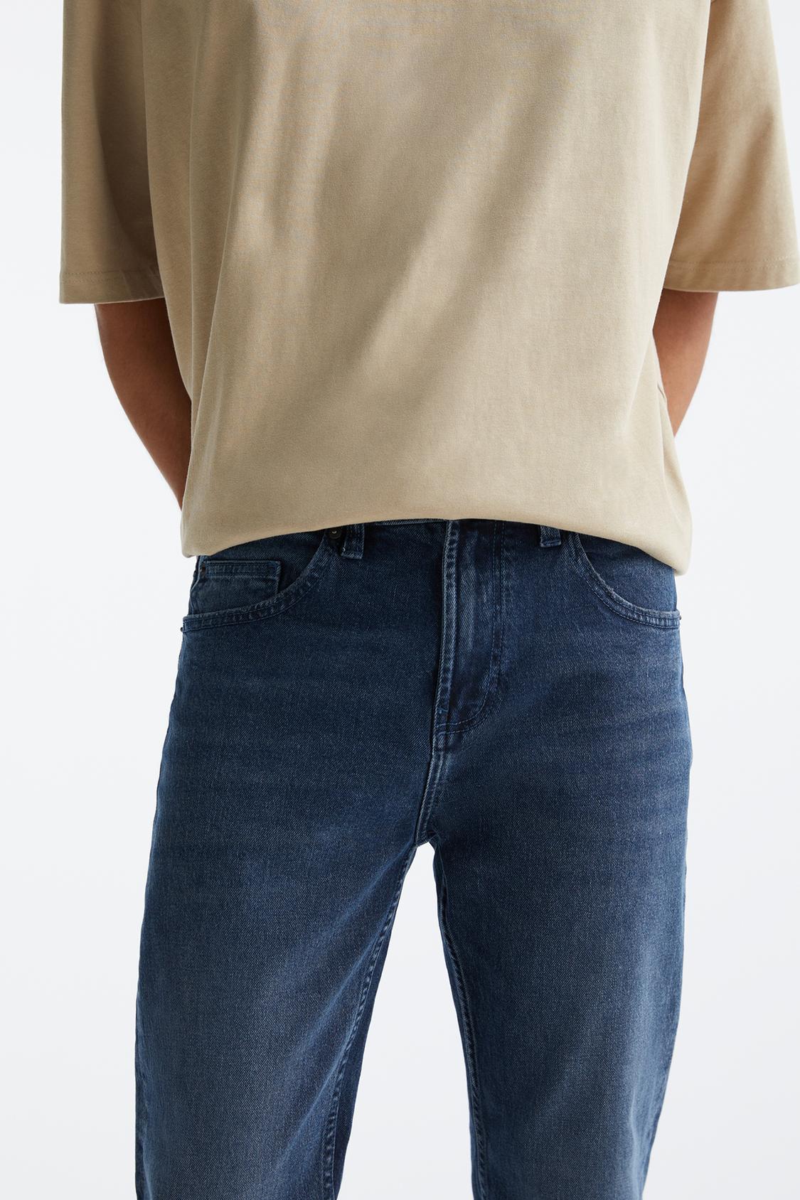 Basic straight-fit jeans - PULL&BEAR